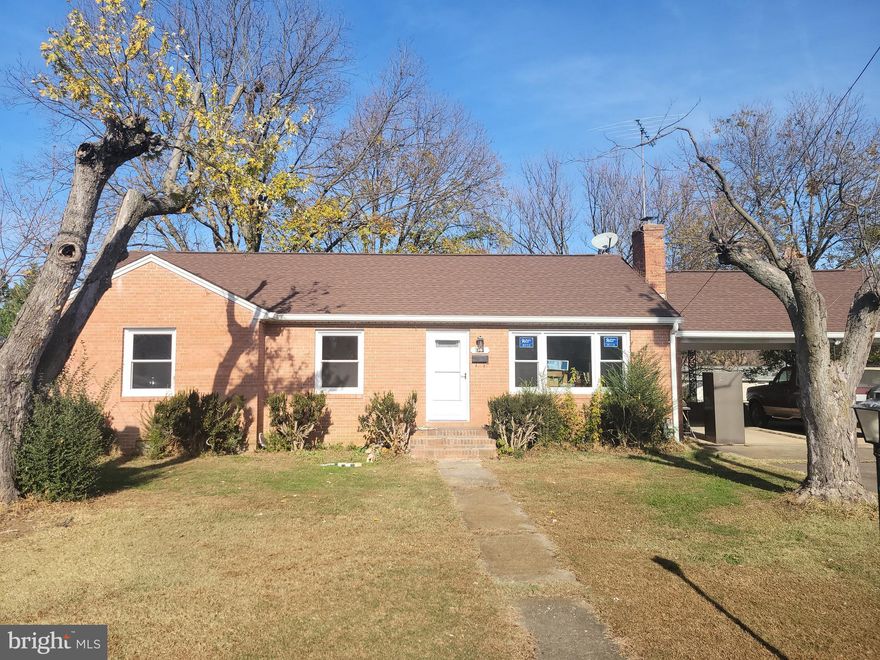 Discover the charm of this 3-bedroom, 2-bathroom rambler offering one-level living with endless character and space! This home combines timeless features with modern updates, making it both cozy and functional. The large family room off the kitchen boasts a wood-burning fireplace, perfect for relaxing evenings. Both the family room and kitchen are generously sized, providing ample room for entertaining.  

The formal dining room can easily double as an office, offering versatility for your needs. The kitchen is open and spacious, featuring updated countertops while maintaining its original cabinets, adding a touch of vintage charm. The updated bathroom and new windows bring a modern touch to this classic home. All bedrooms are thoughtfully situated on one side of the home for added privacy.  

The home also features an oversized carport, providing covered parking for added convenience. The laundry room comes equipped with a washer and dryer. Located in a prime spot, this home is close to downtown Fredericksburg, Cosner’s Corner, Rt. 1, shopping, and restaurants. This one won’t last long—schedule your showing today! No pets. 
PLEASE REVIEW RENTAL GUIDELINES AND MAKE SURE YOU MEET ALL OF THE QUALIFICATIONS BEFORE REQUESTING A SHOWING.