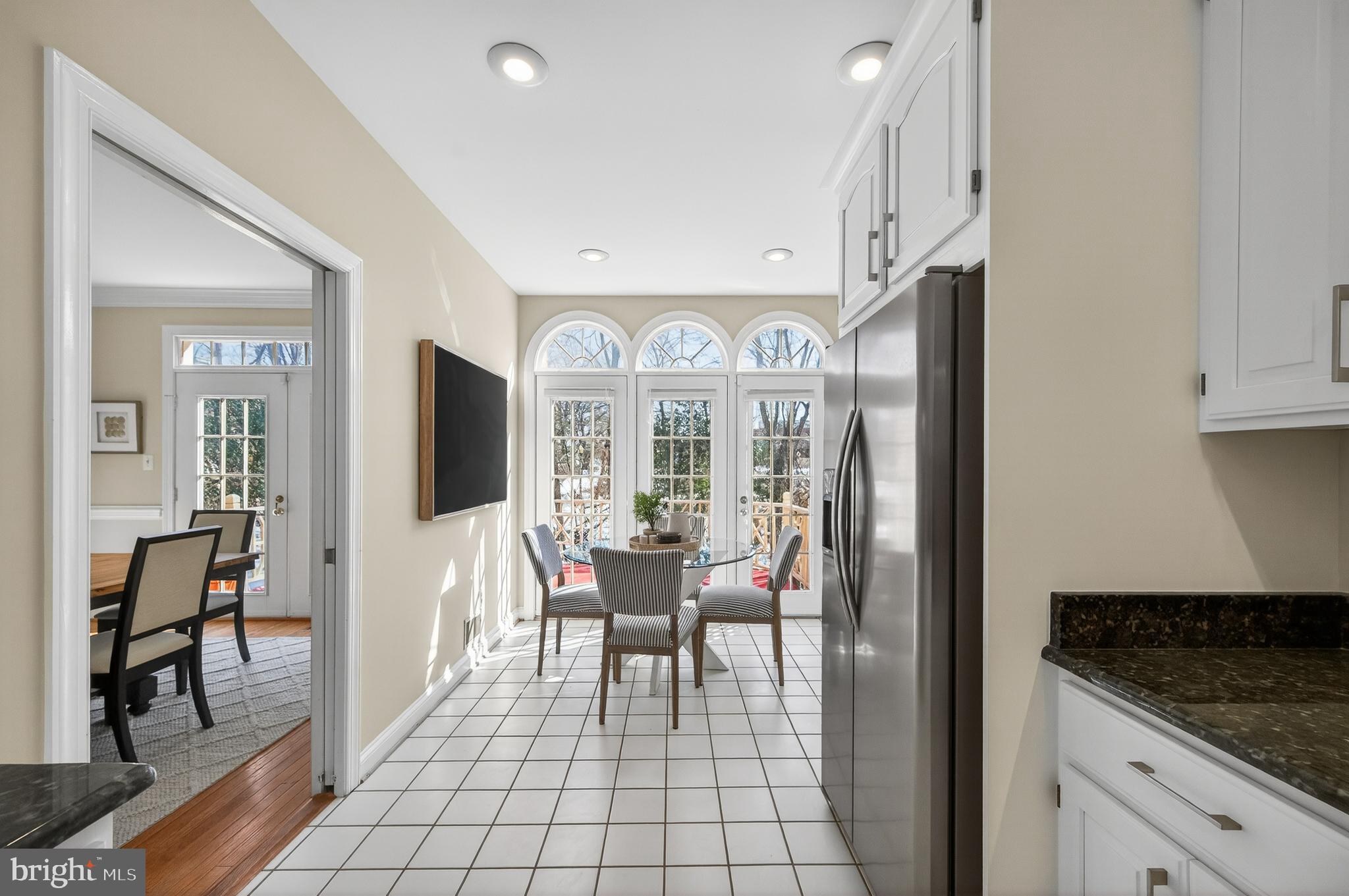 COURTHOUSE WOODS - Residential