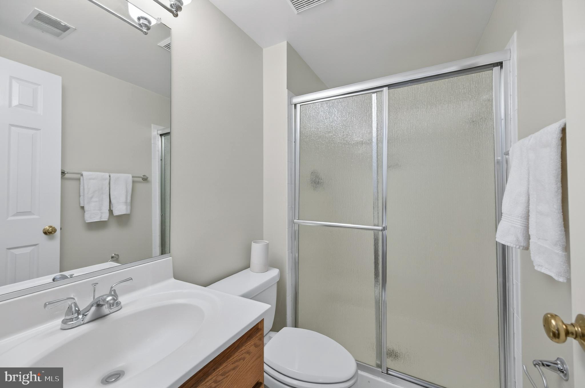 COURTHOUSE WOODS - Residential