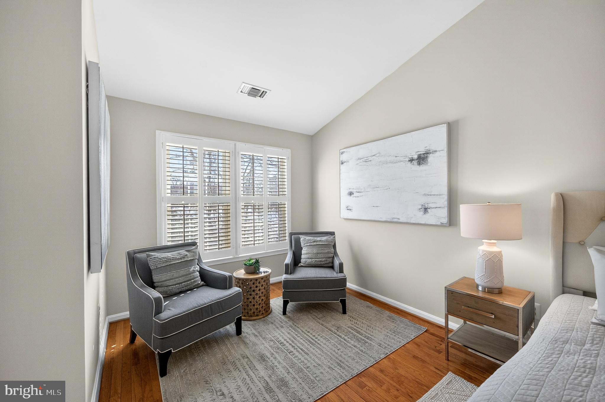 COURTHOUSE WOODS - Residential