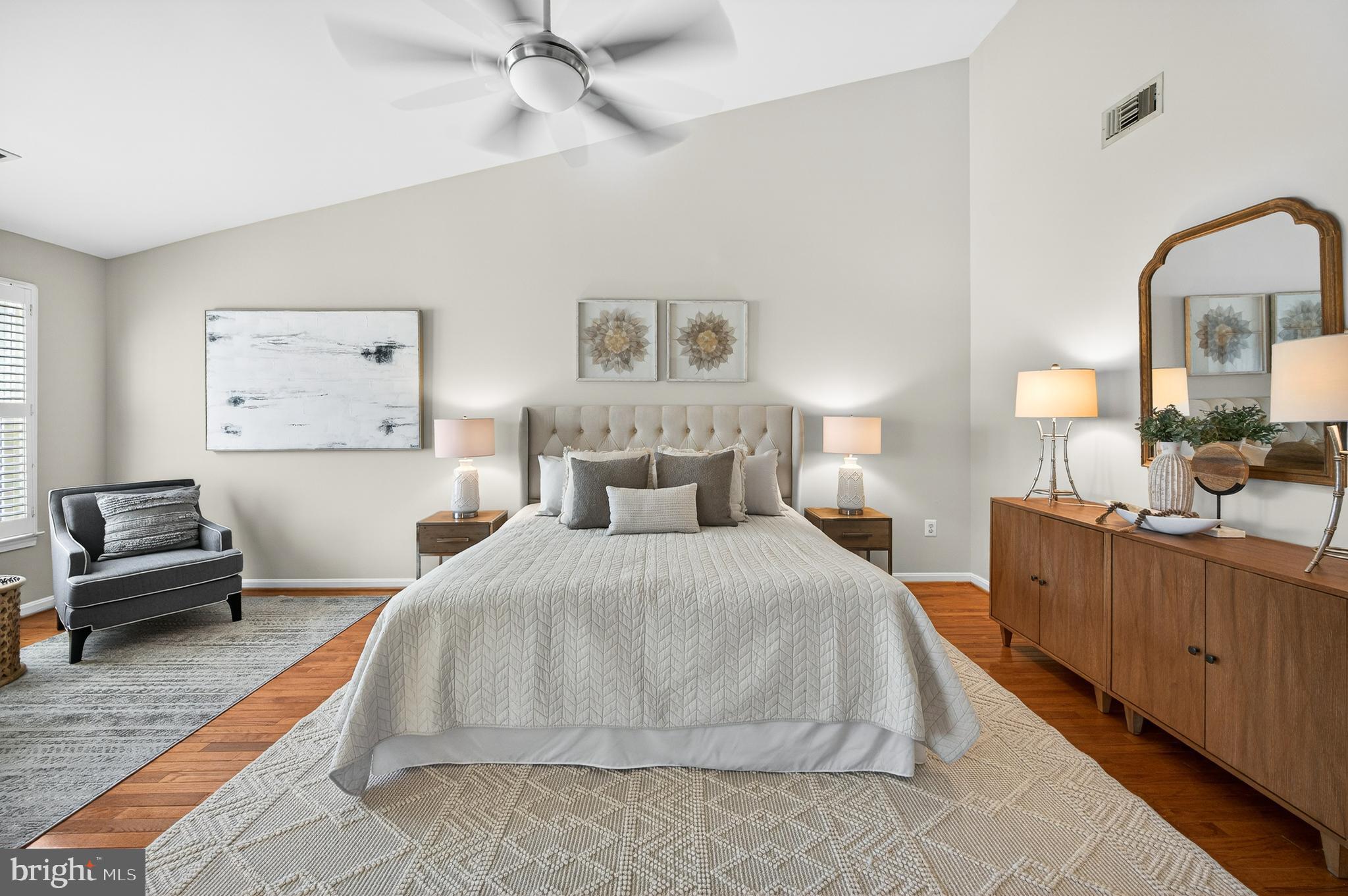 COURTHOUSE WOODS - Residential