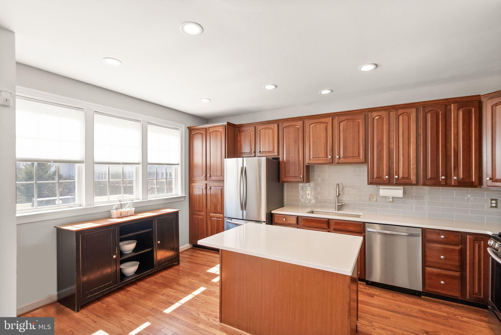 EDWARDS LANDING - Residential