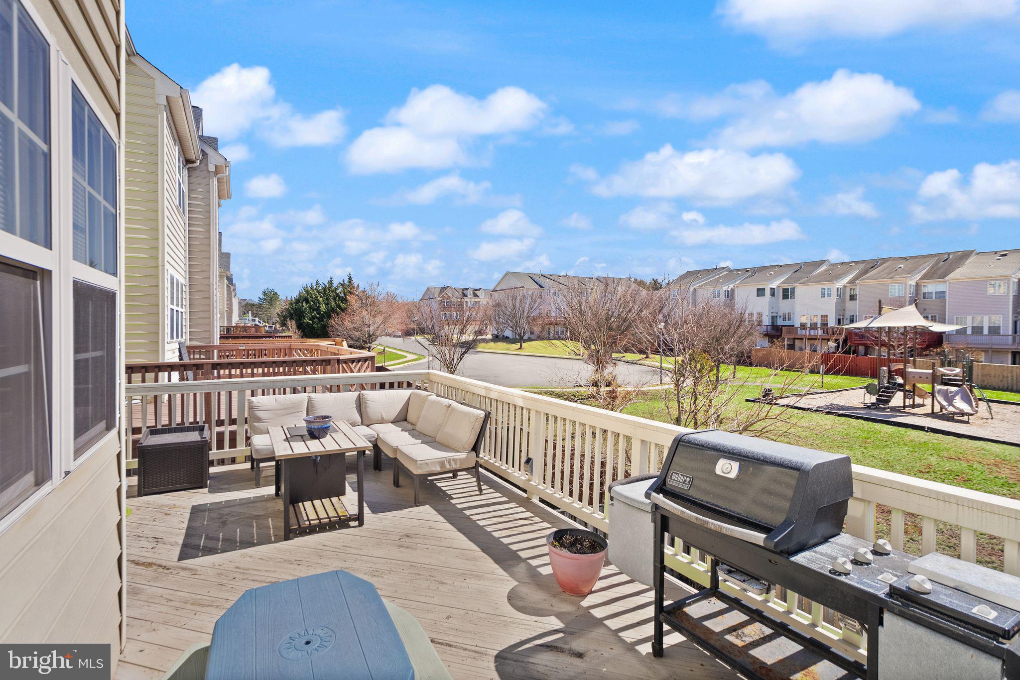 EDWARDS LANDING - Residential