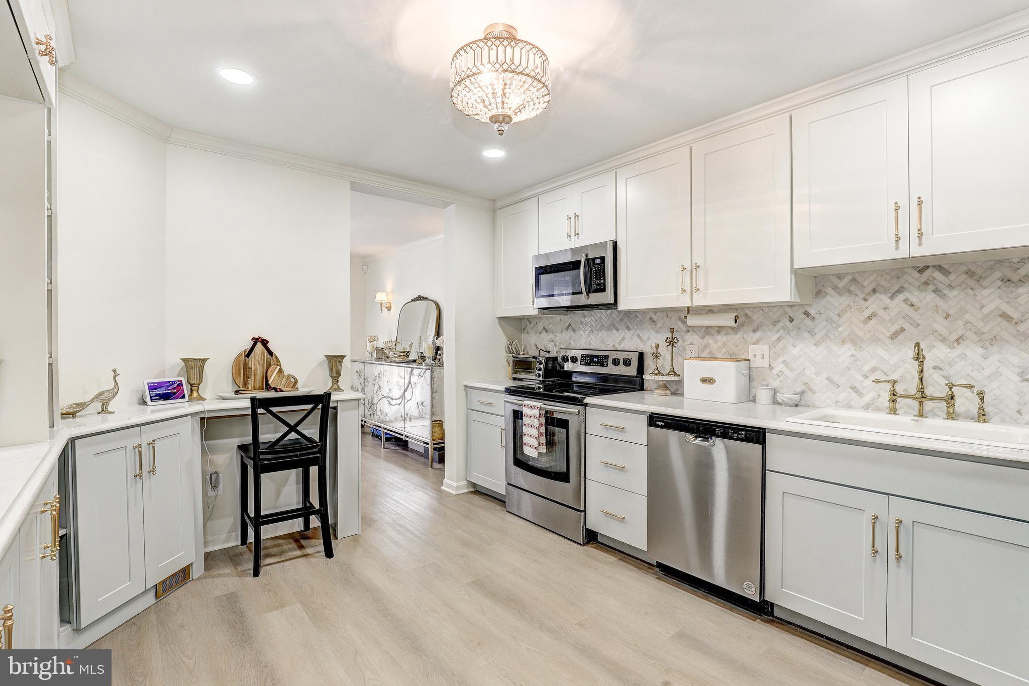 GREENE TREE - Residential