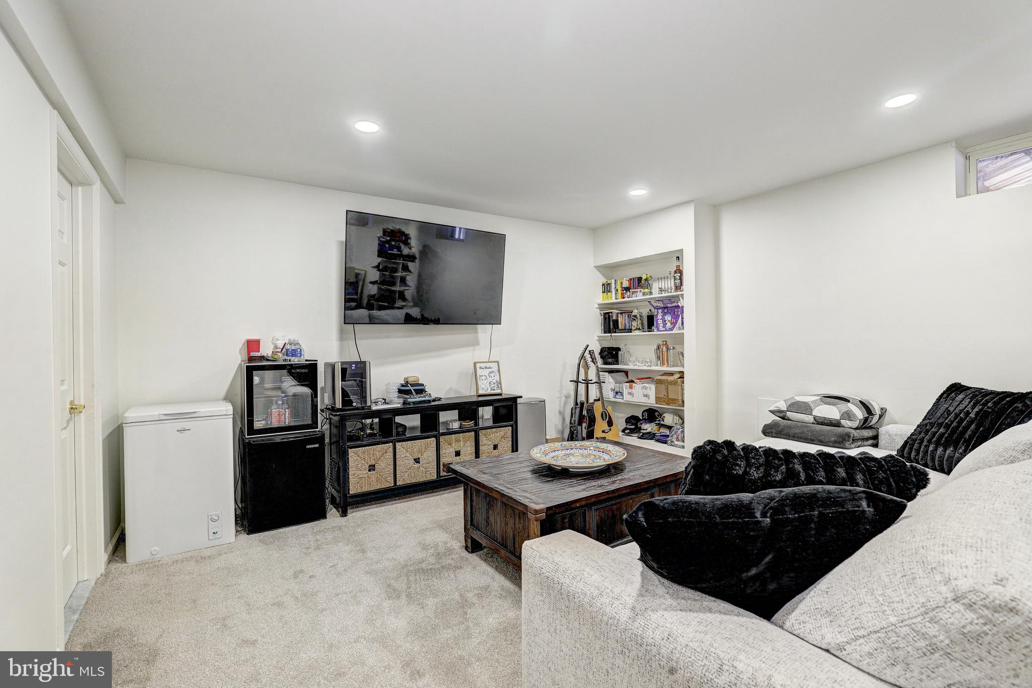 GREENE TREE - Residential