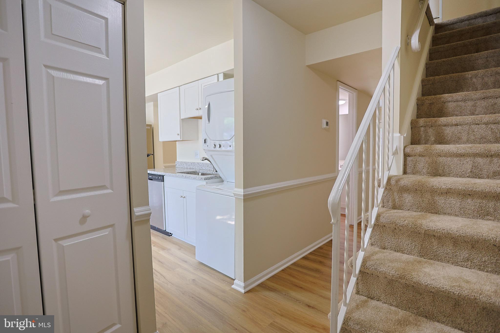 8193 COMMUNITY DRIVE