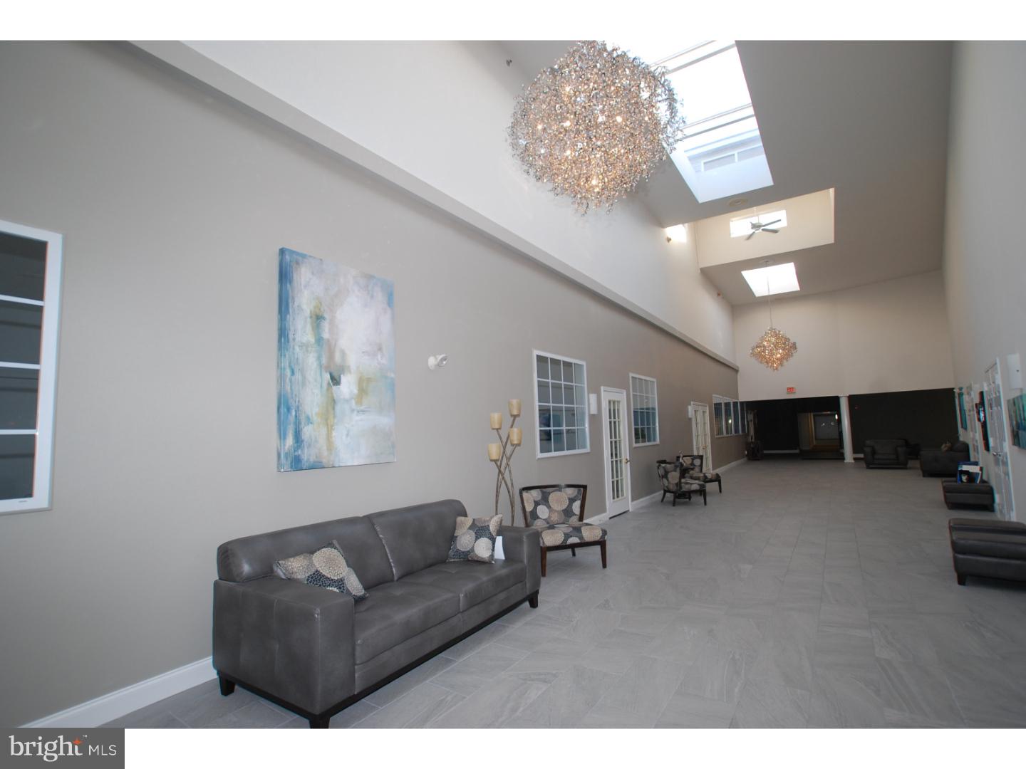 CENTENNIAL STATION - Residential