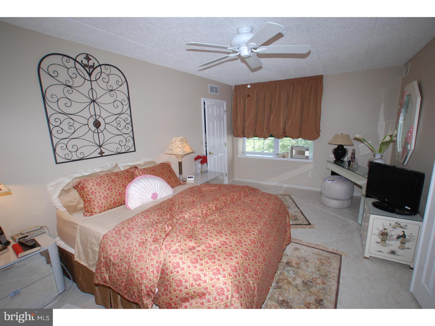 CENTENNIAL STATION - Residential