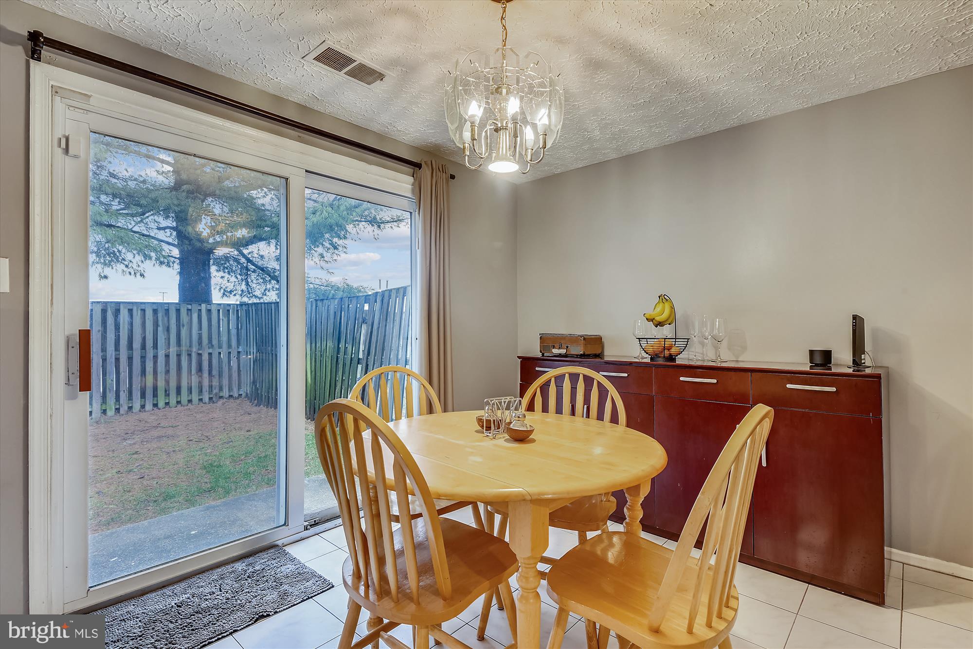 CLINTON PLAZA TOWNHOUSES - Residential