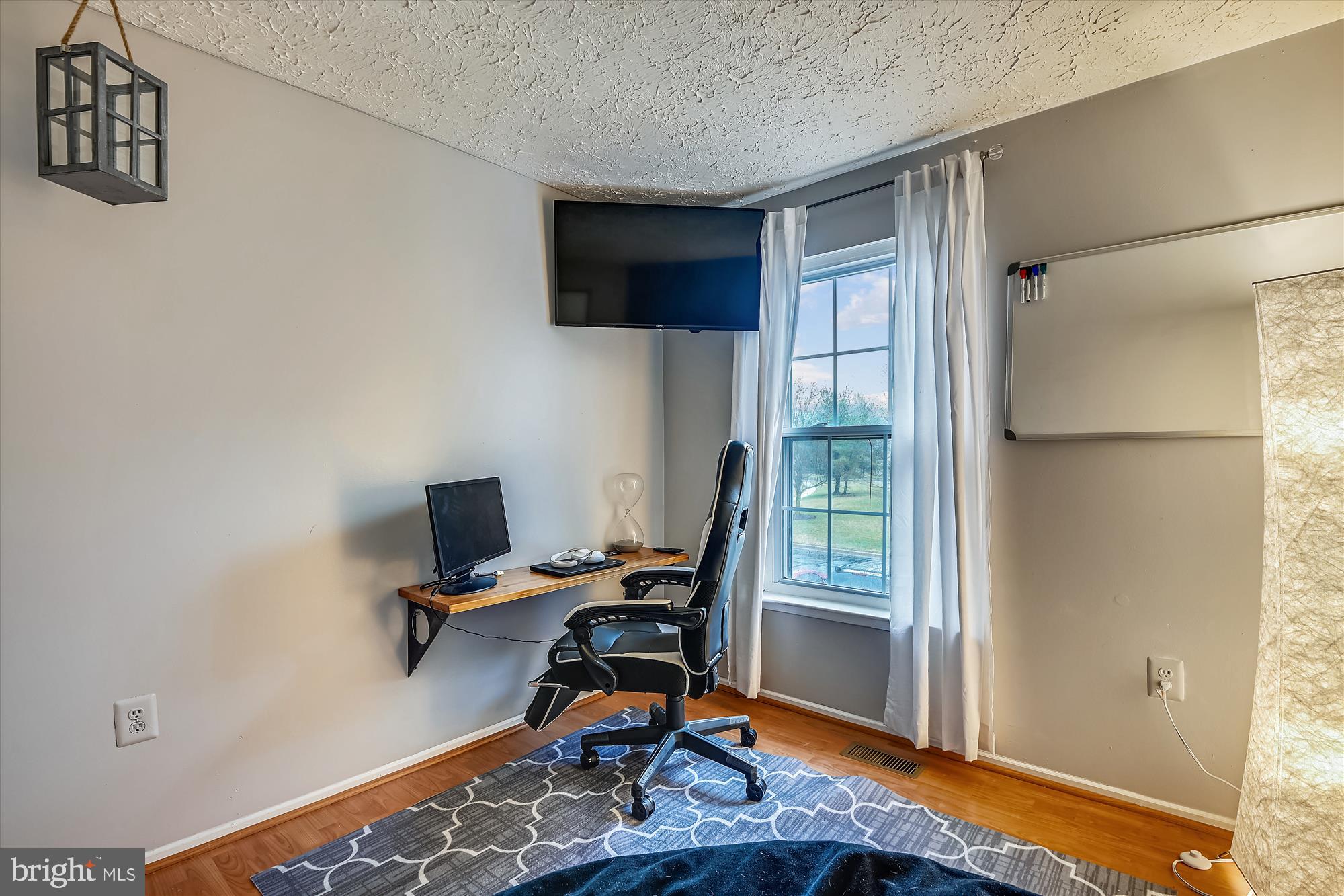 CLINTON PLAZA TOWNHOUSES - Residential