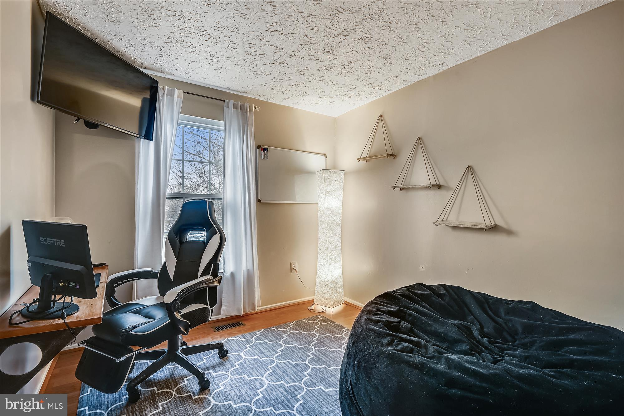 CLINTON PLAZA TOWNHOUSES - Residential