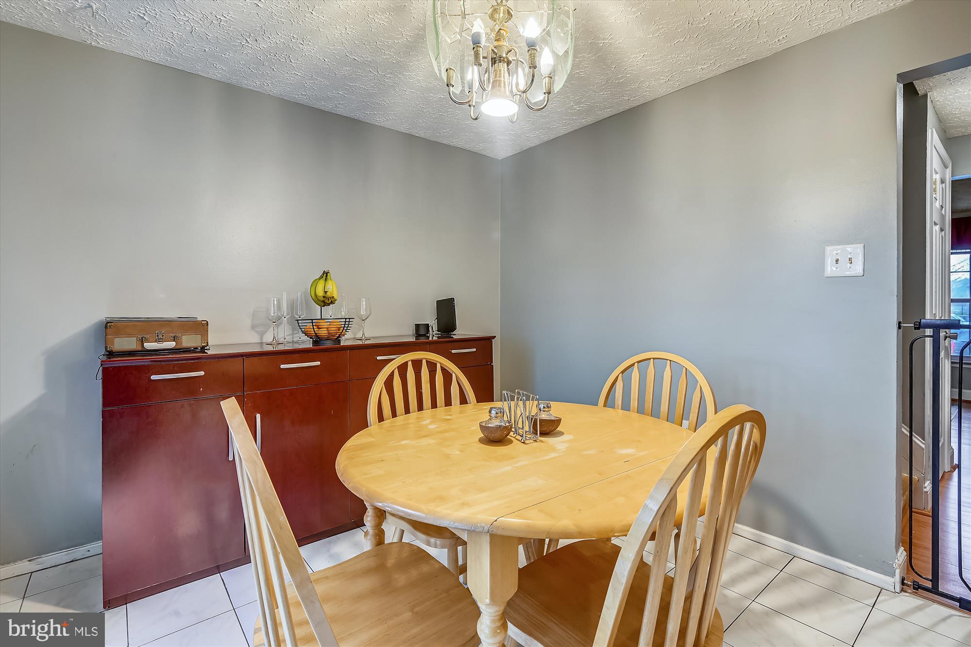 CLINTON PLAZA TOWNHOUSES - Residential