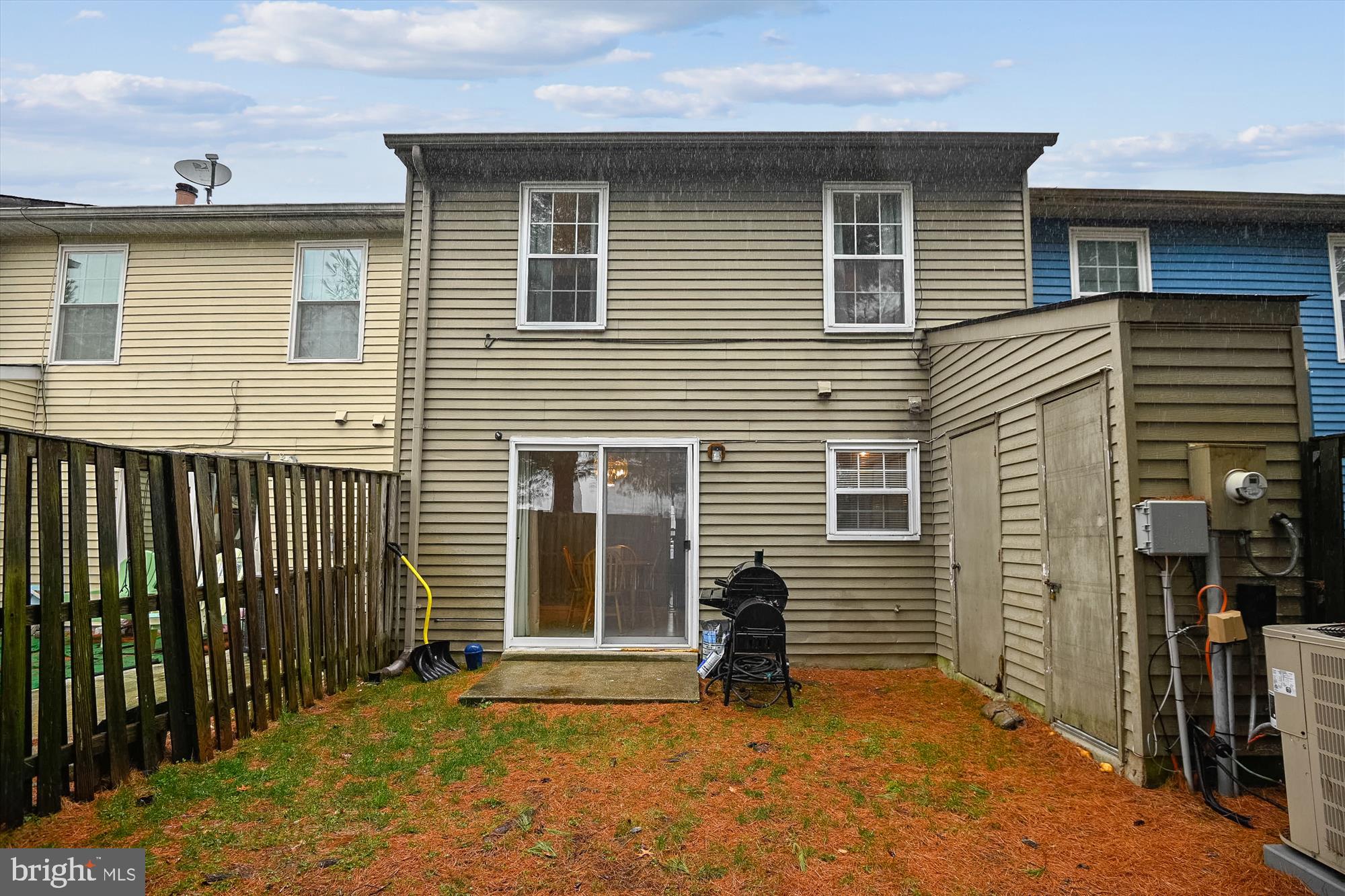 CLINTON PLAZA TOWNHOUSES - Residential