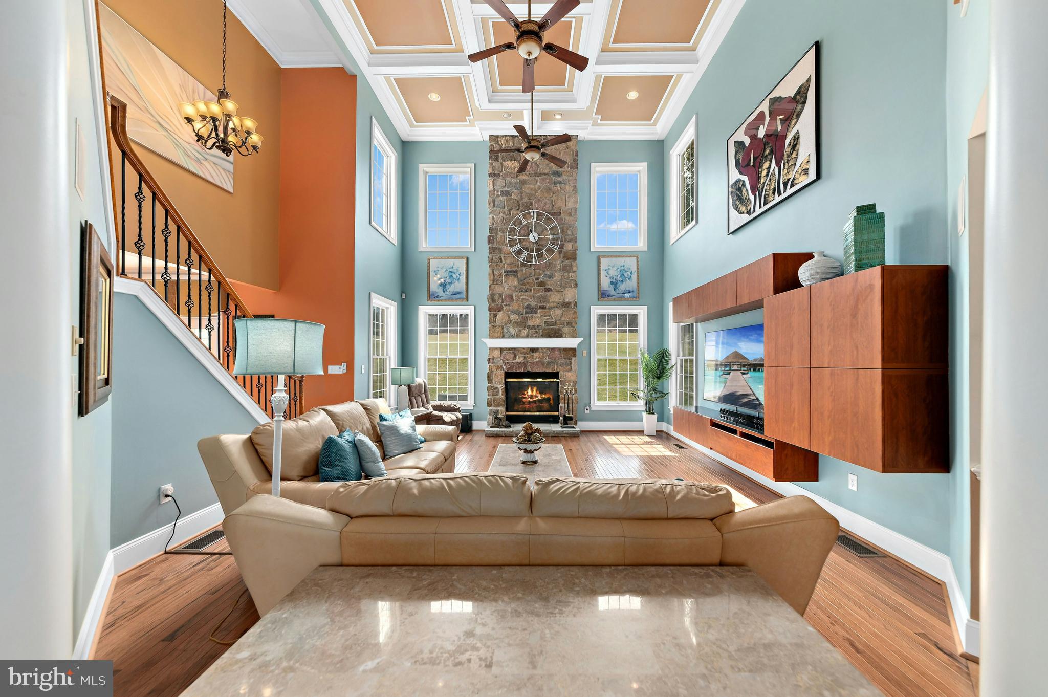 WOODSIDE ESTATES - Residential