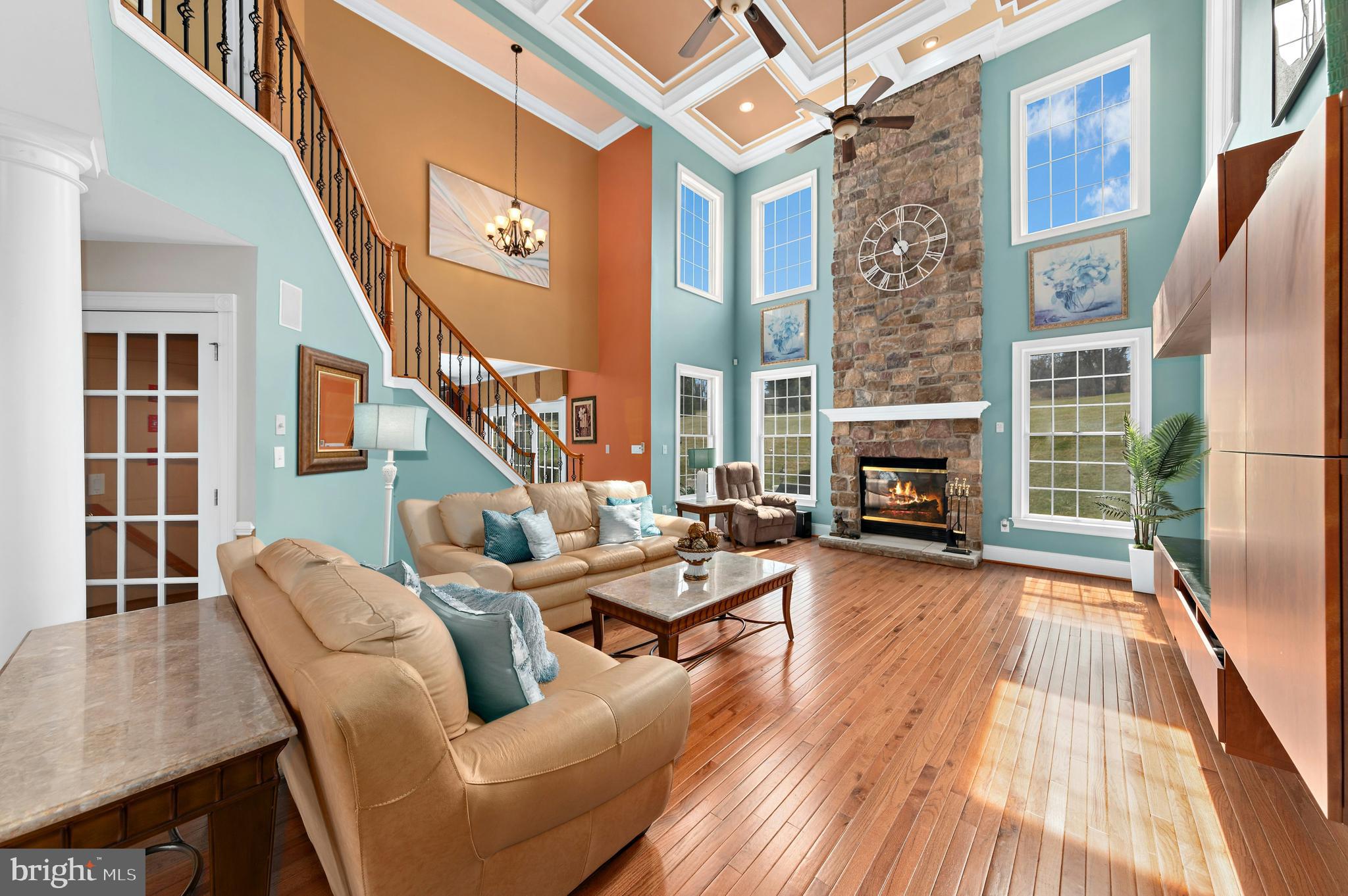 WOODSIDE ESTATES - Residential