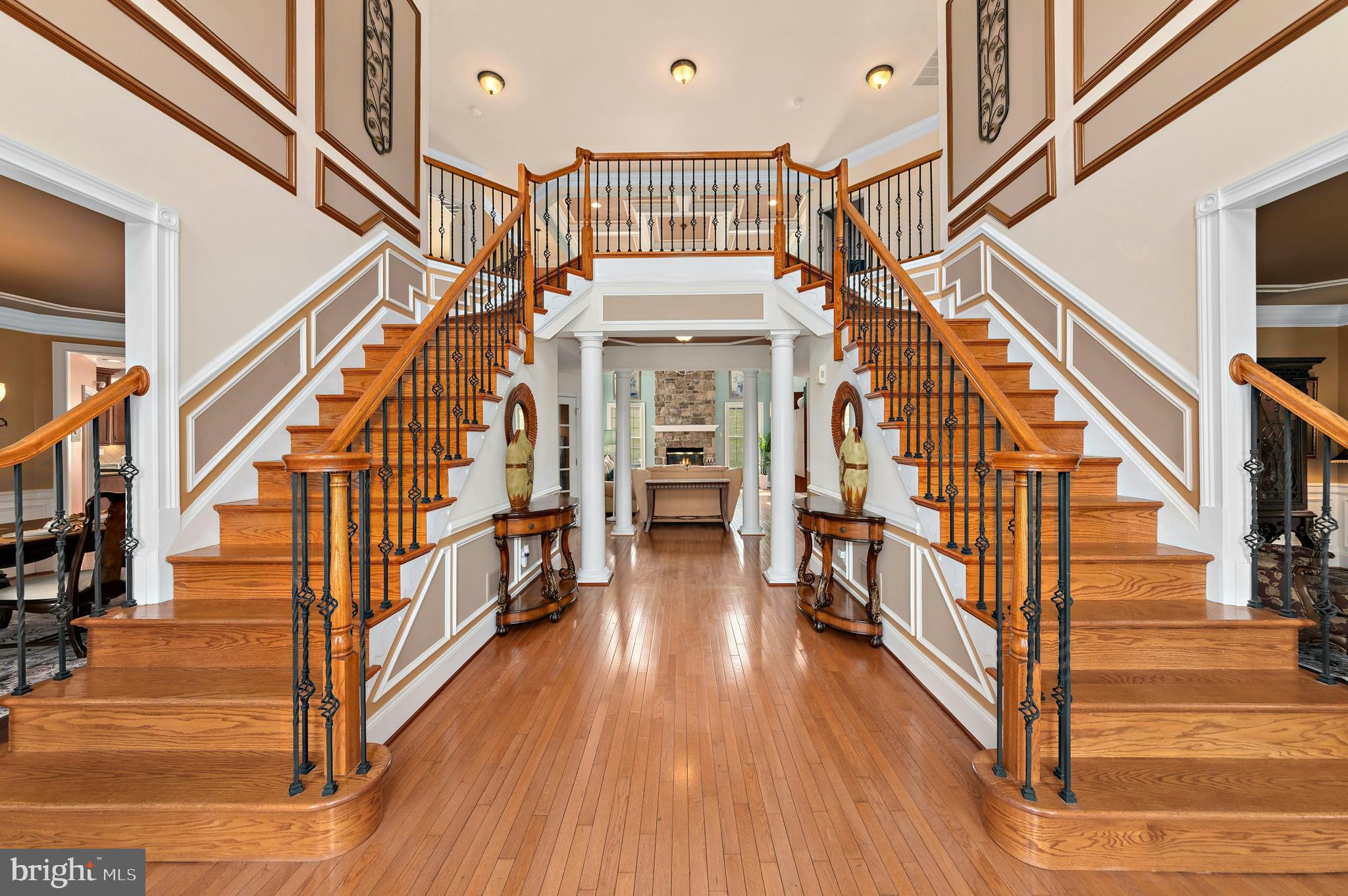 WOODSIDE ESTATES - Residential