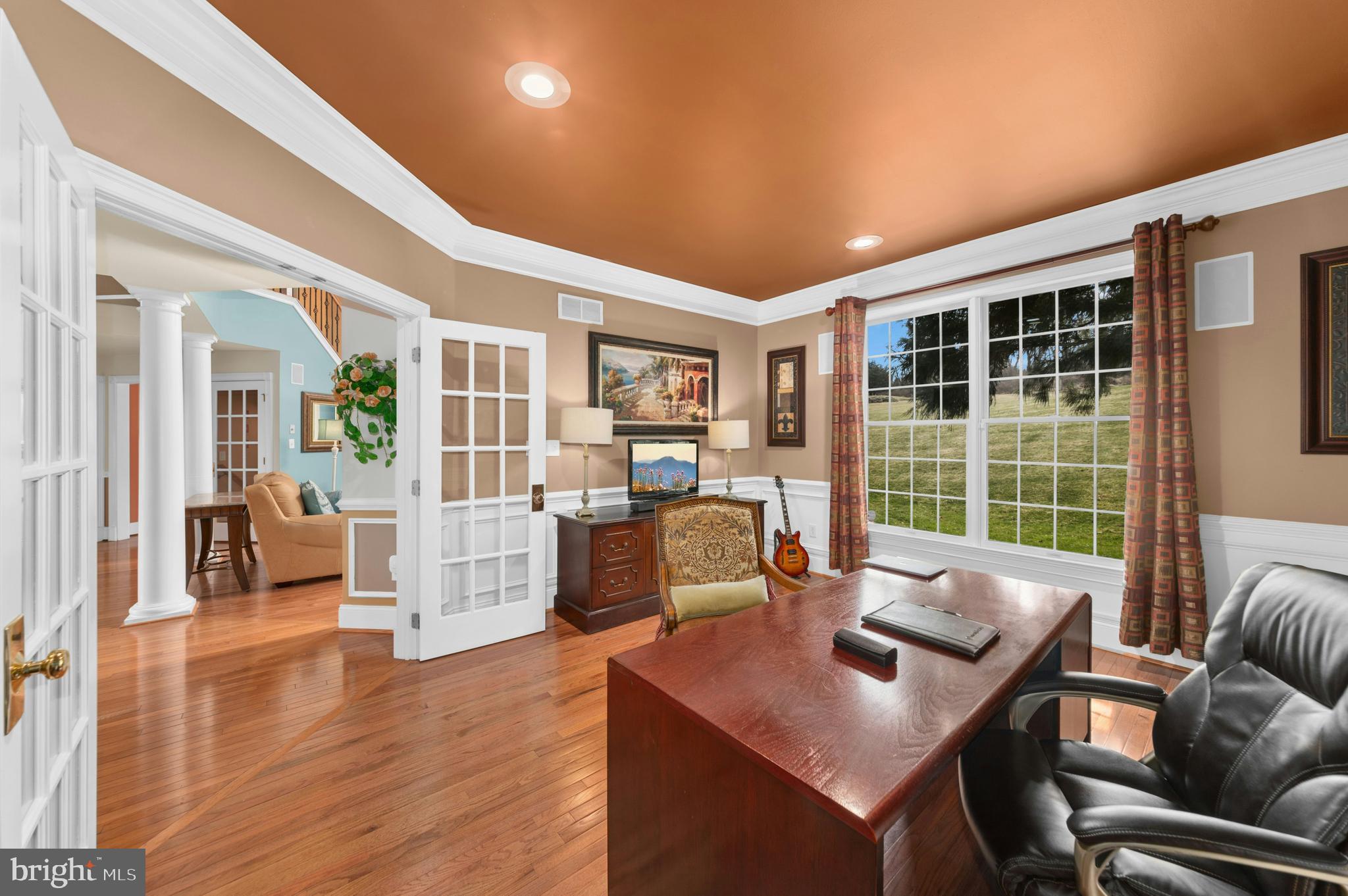 WOODSIDE ESTATES - Residential