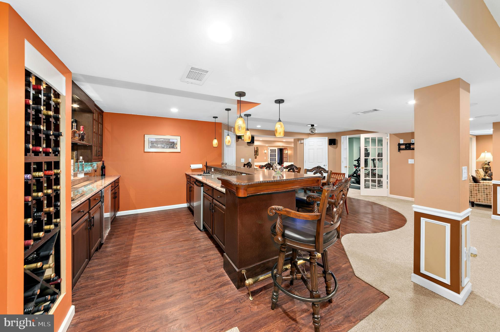 WOODSIDE ESTATES - Residential