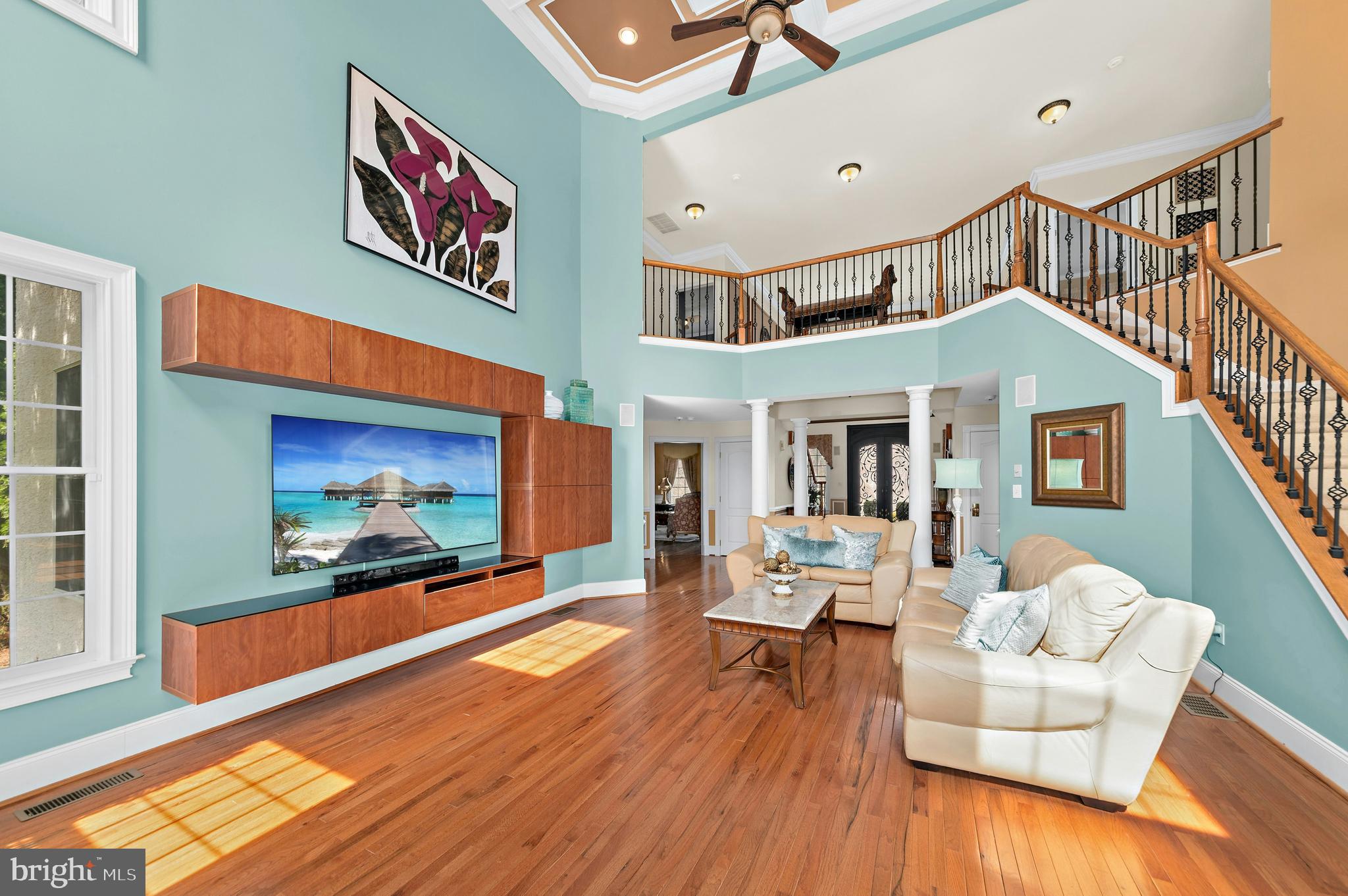 WOODSIDE ESTATES - Residential