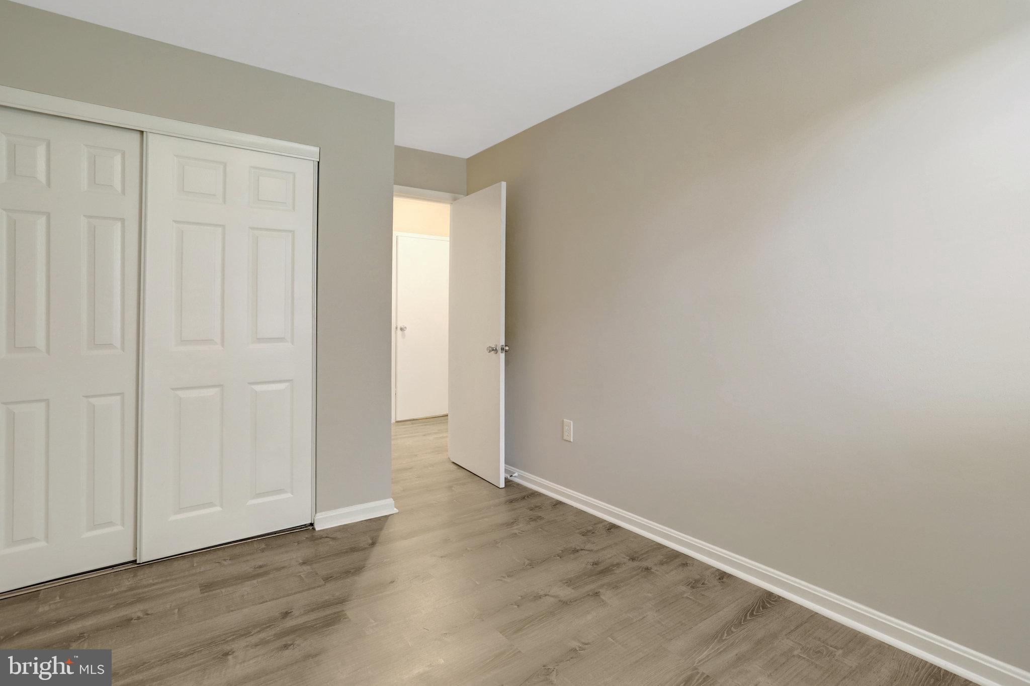 TERRACE TOWNHOUSES OF ANNANDALE - Residential