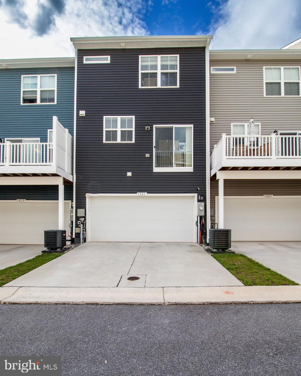 THE RIDGES - Residential