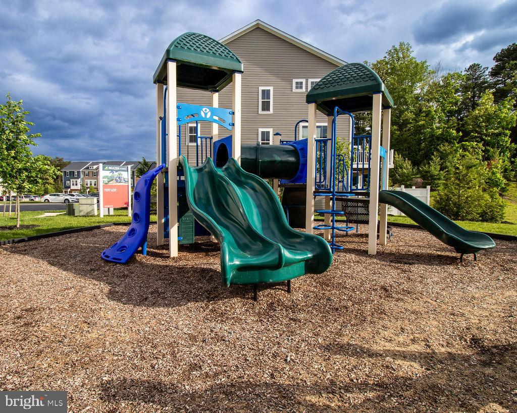 THE RIDGES - Residential