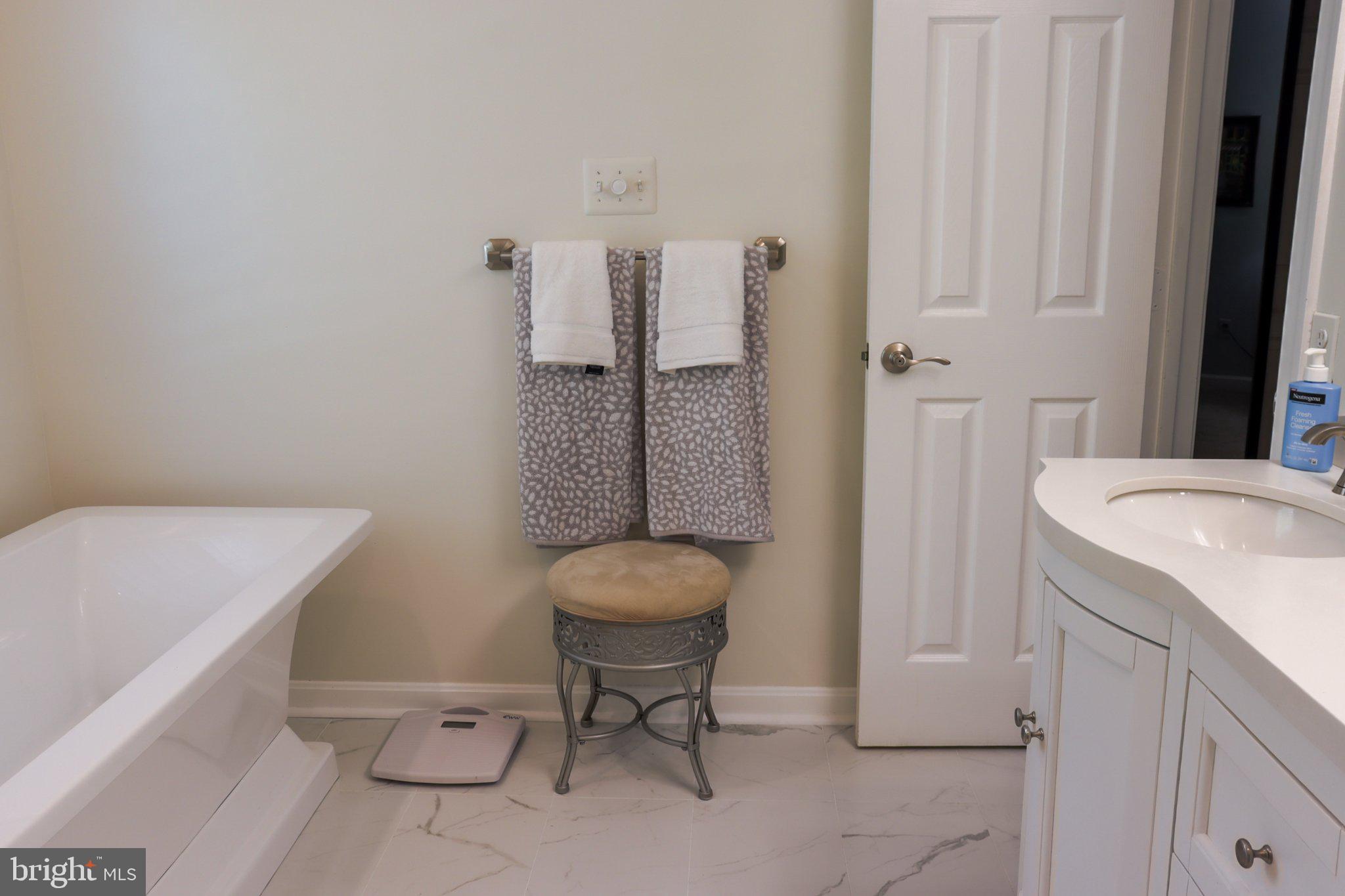 WATERFORD - Residential