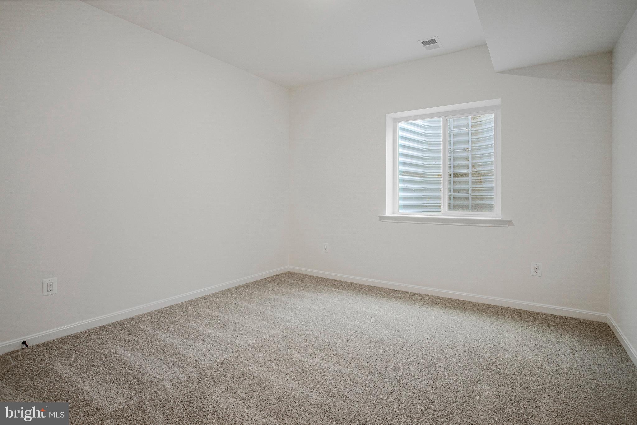 ROBERTS CROSSING - Residential