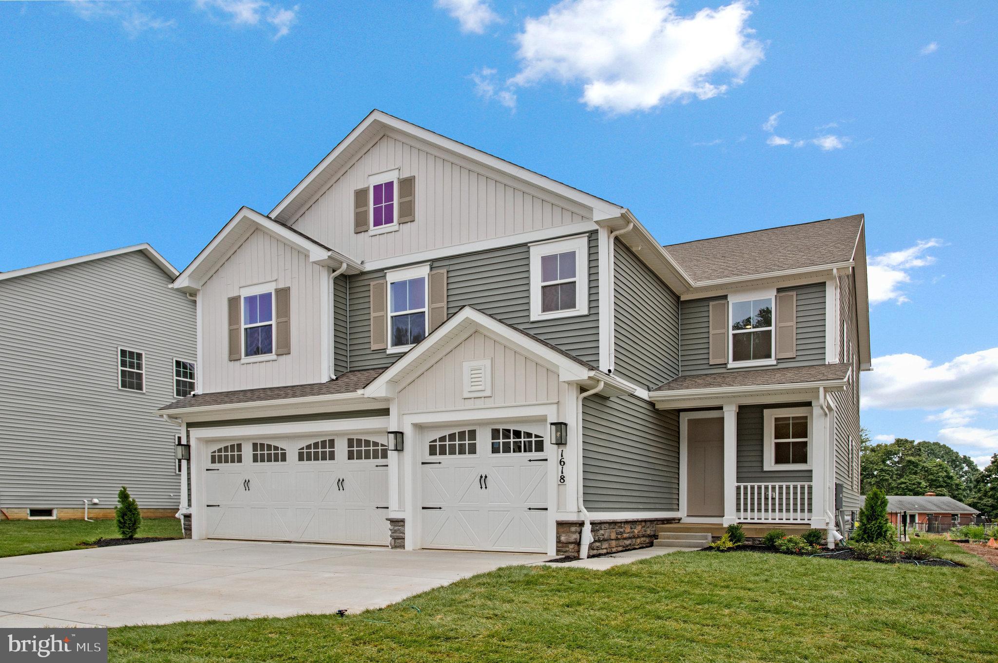 ROBERTS CROSSING - Residential