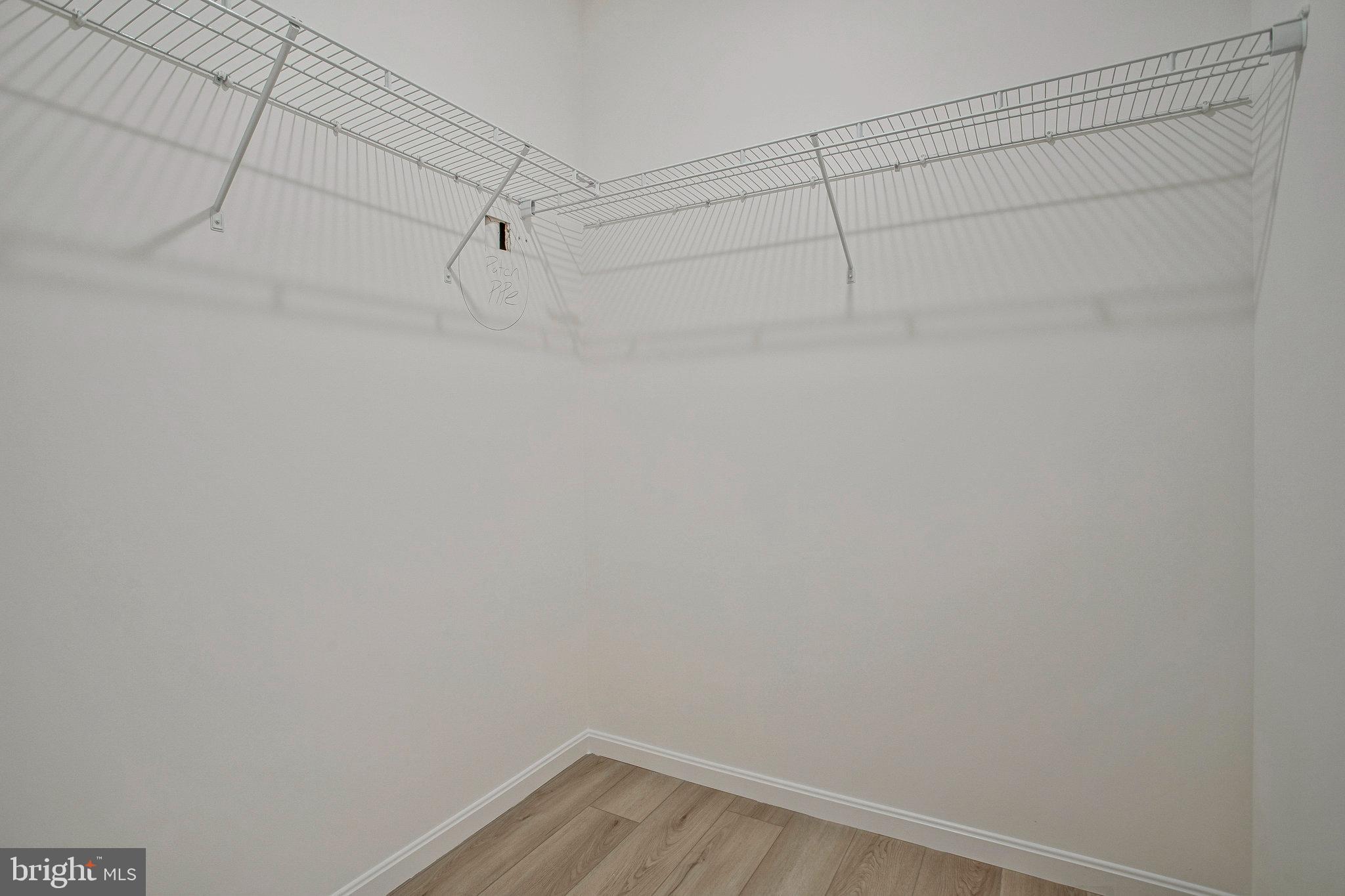 ROBERTS CROSSING - Residential