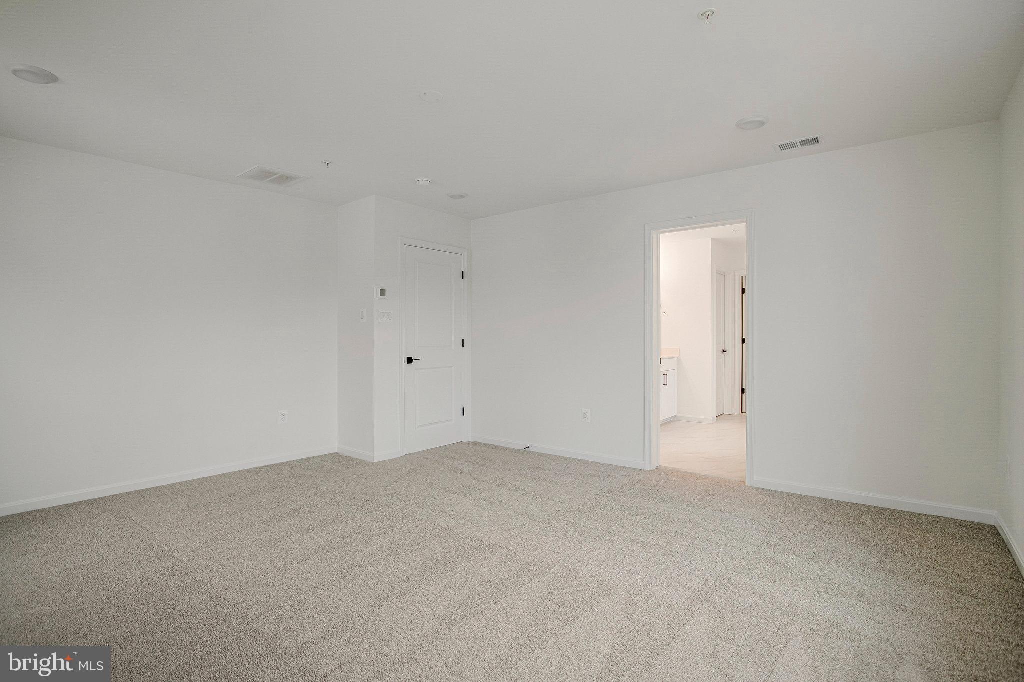 ROBERTS CROSSING - Residential