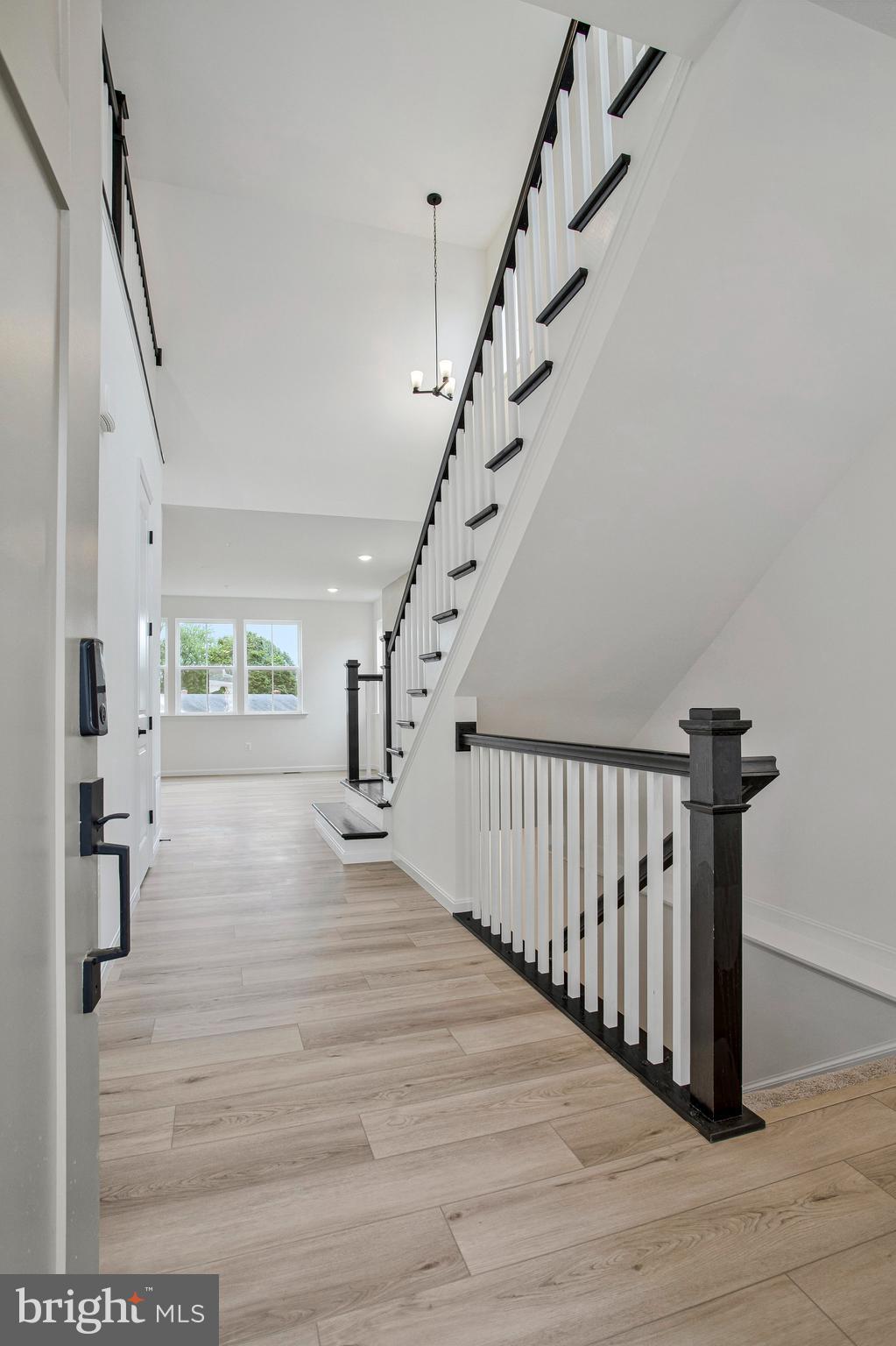 ROBERTS CROSSING - Residential