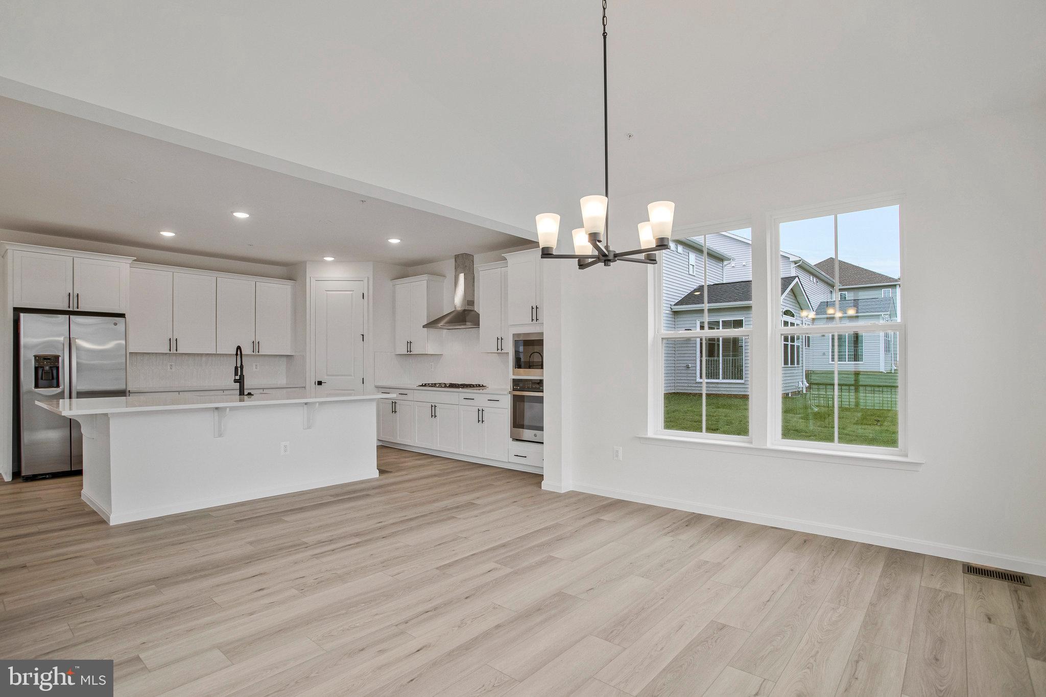 ROBERTS CROSSING - Residential