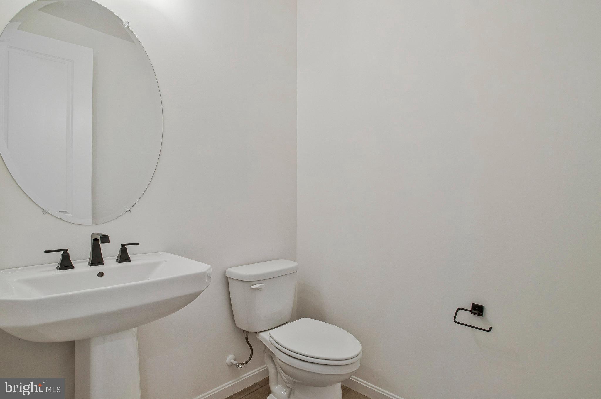 ROBERTS CROSSING - Residential