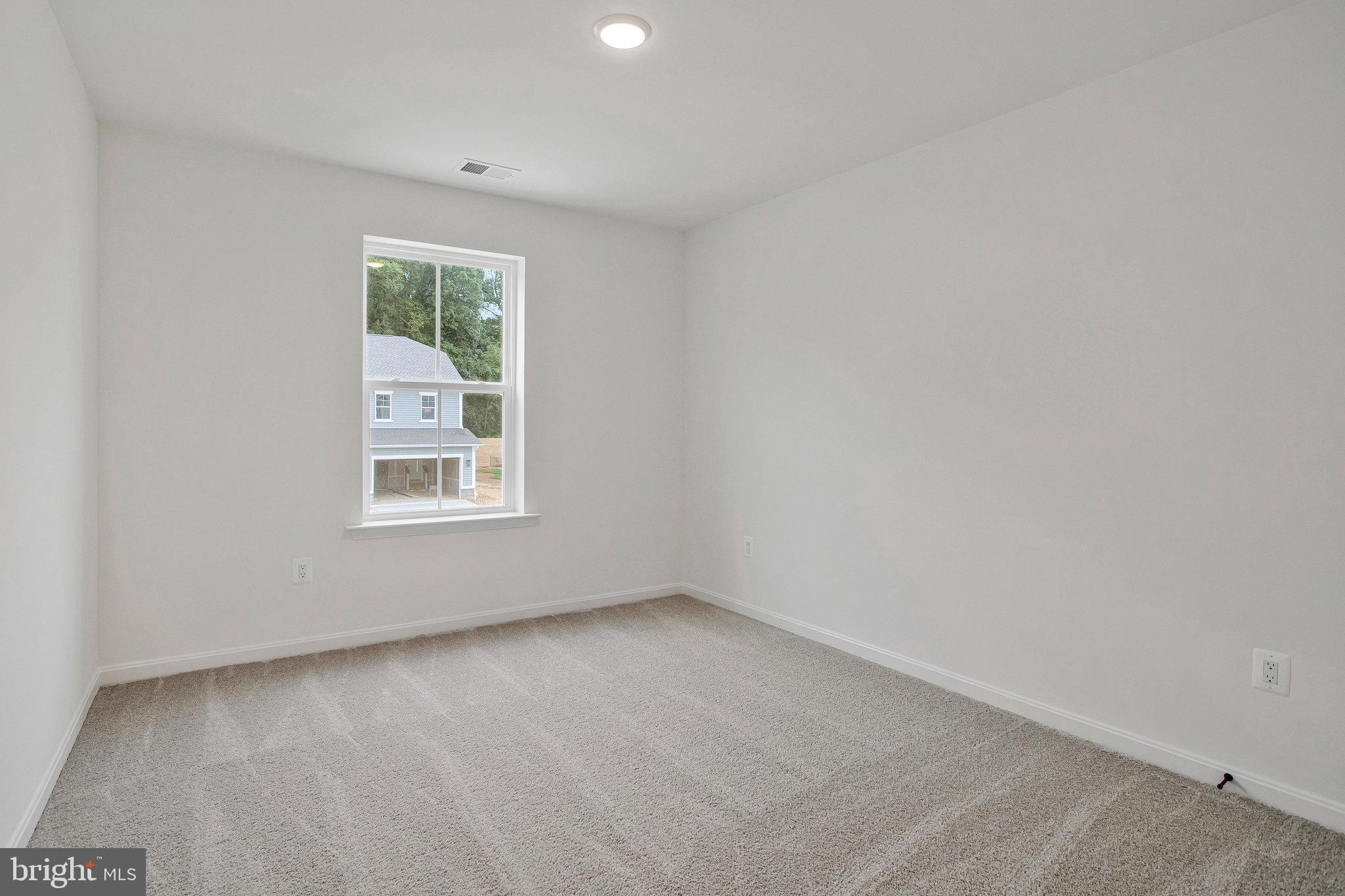 ROBERTS CROSSING - Residential