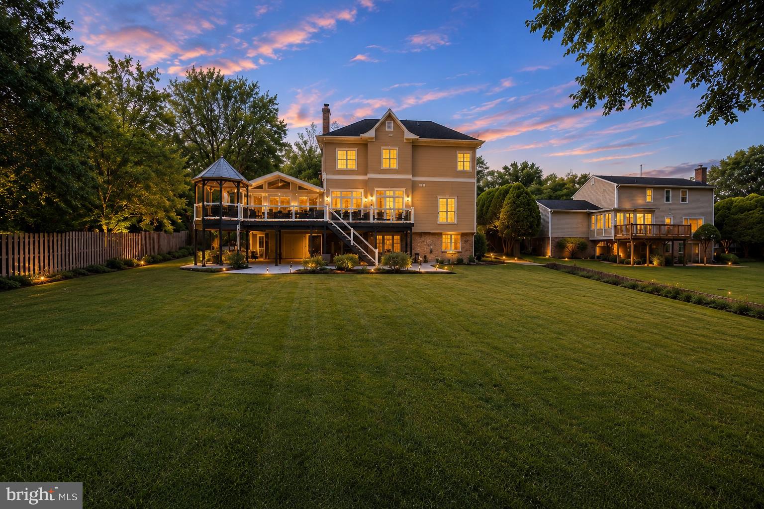 13 TRAILRIDGE COURT