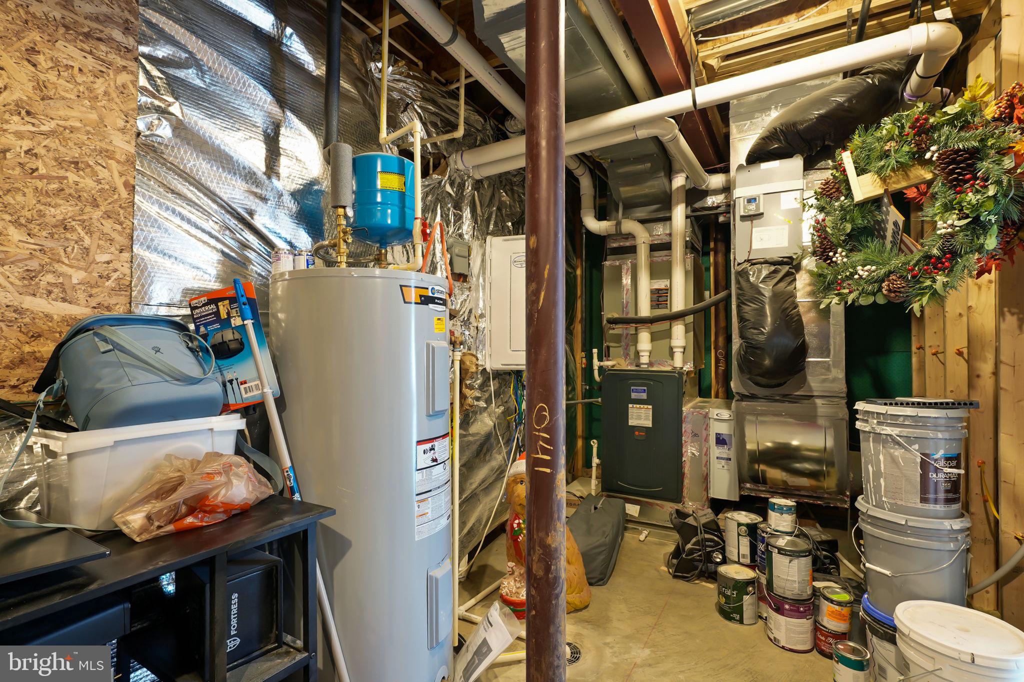 POTOMAC SHORES - Residential