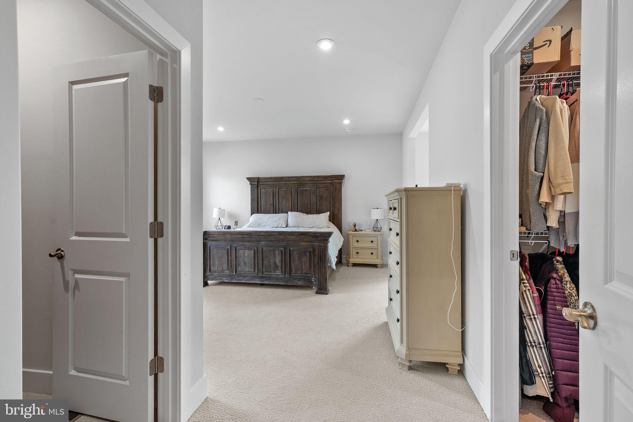 POTOMAC SHORES - Residential