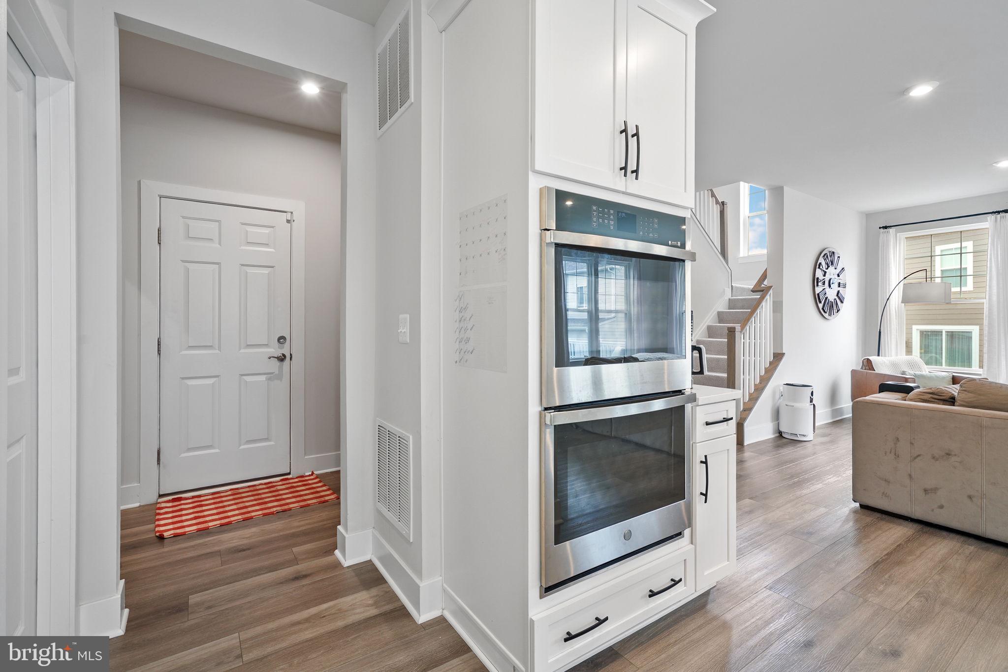 POTOMAC SHORES - Residential