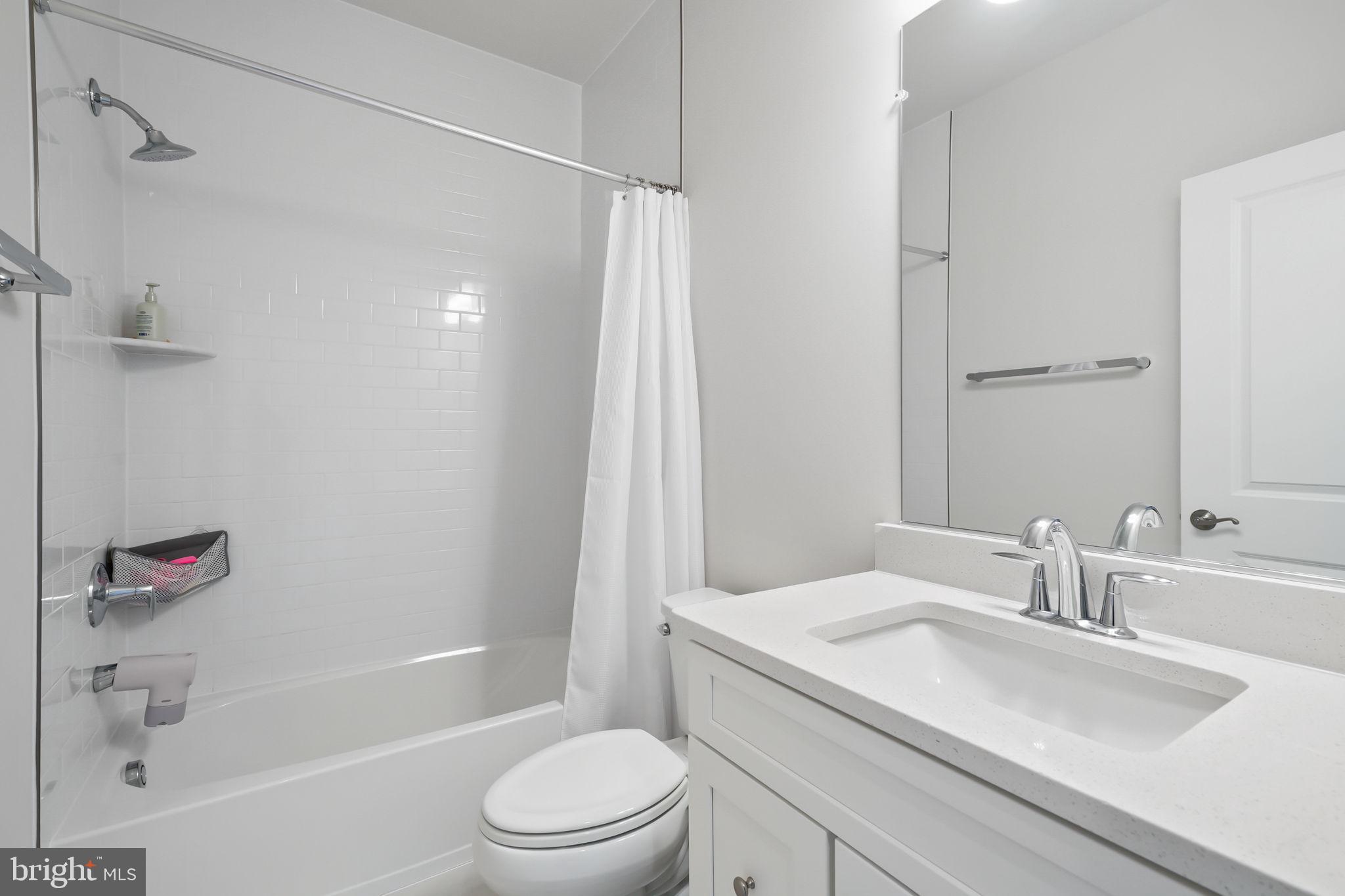 POTOMAC SHORES - Residential