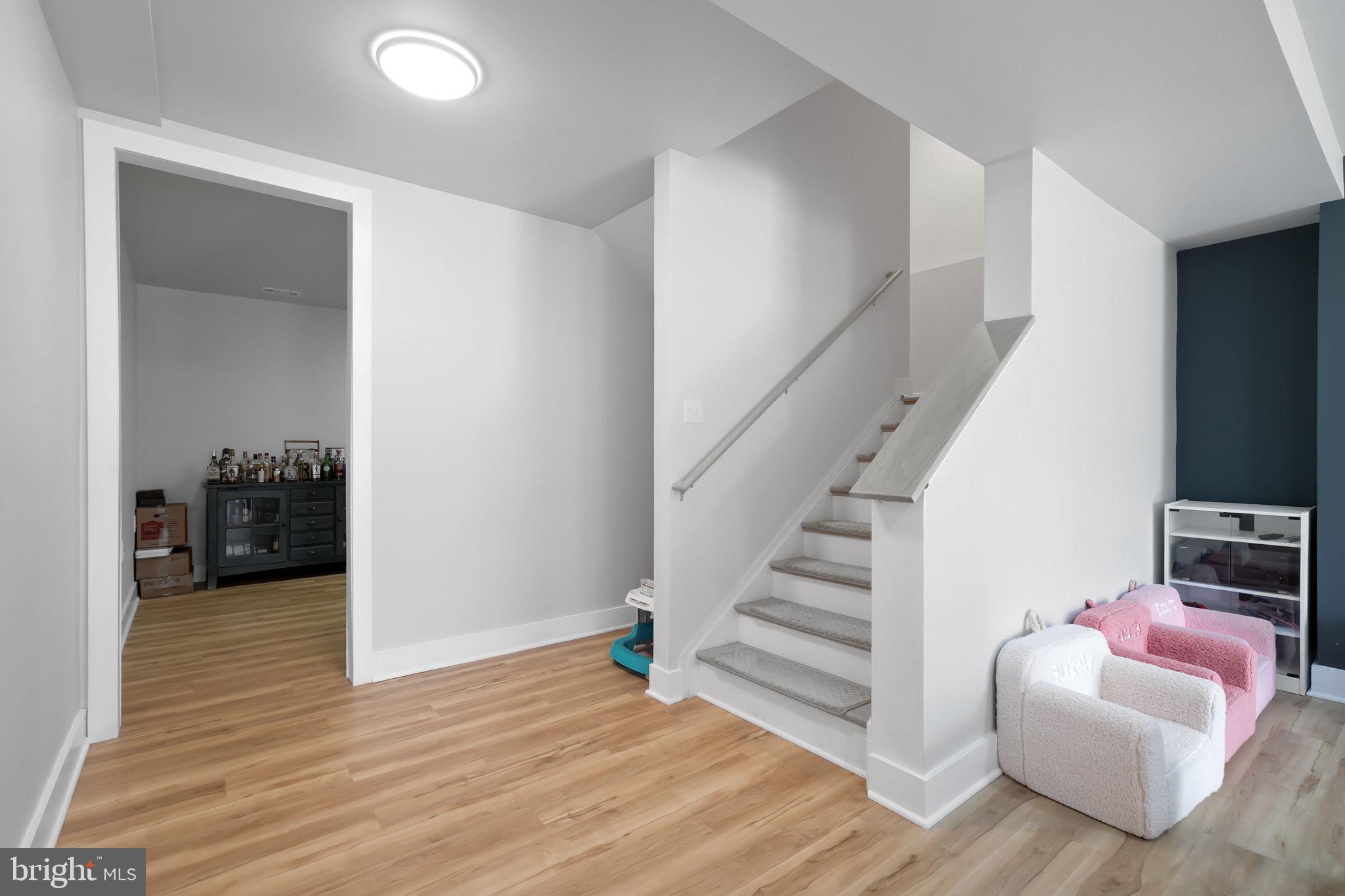 POTOMAC SHORES - Residential