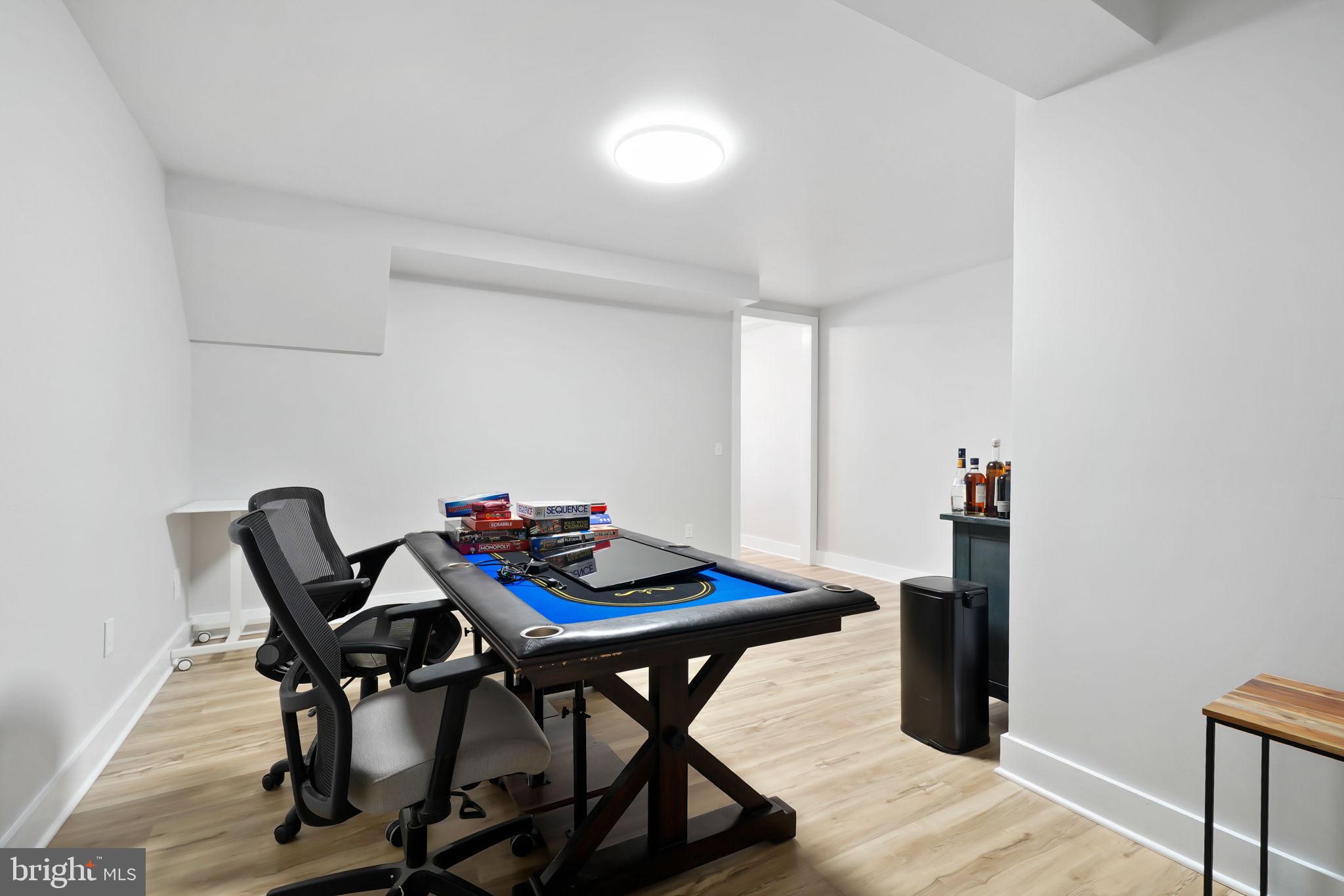 POTOMAC SHORES - Residential