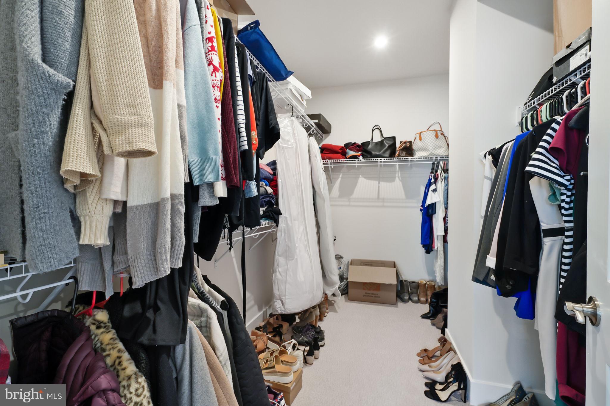 POTOMAC SHORES - Residential