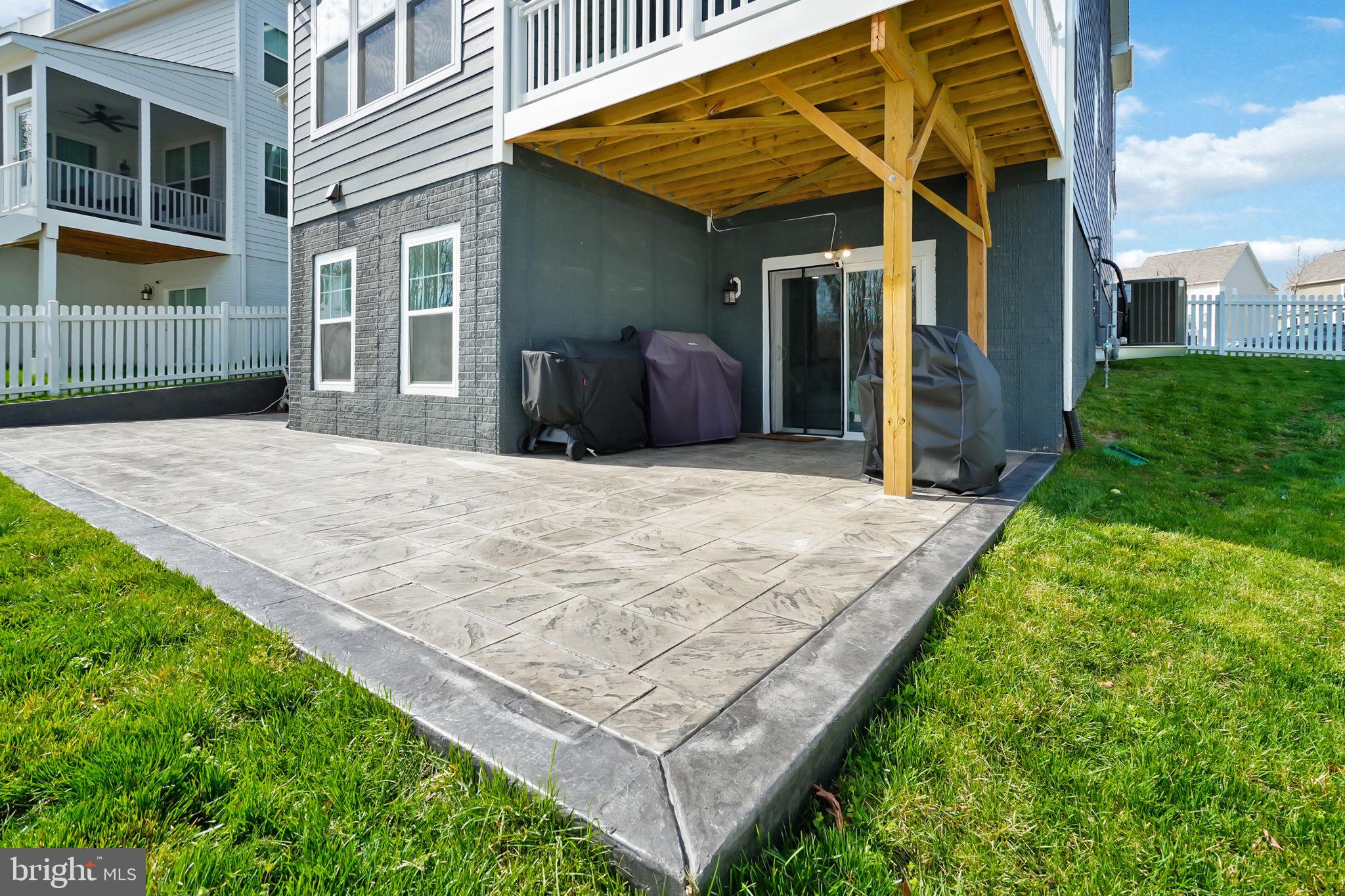 POTOMAC SHORES - Residential