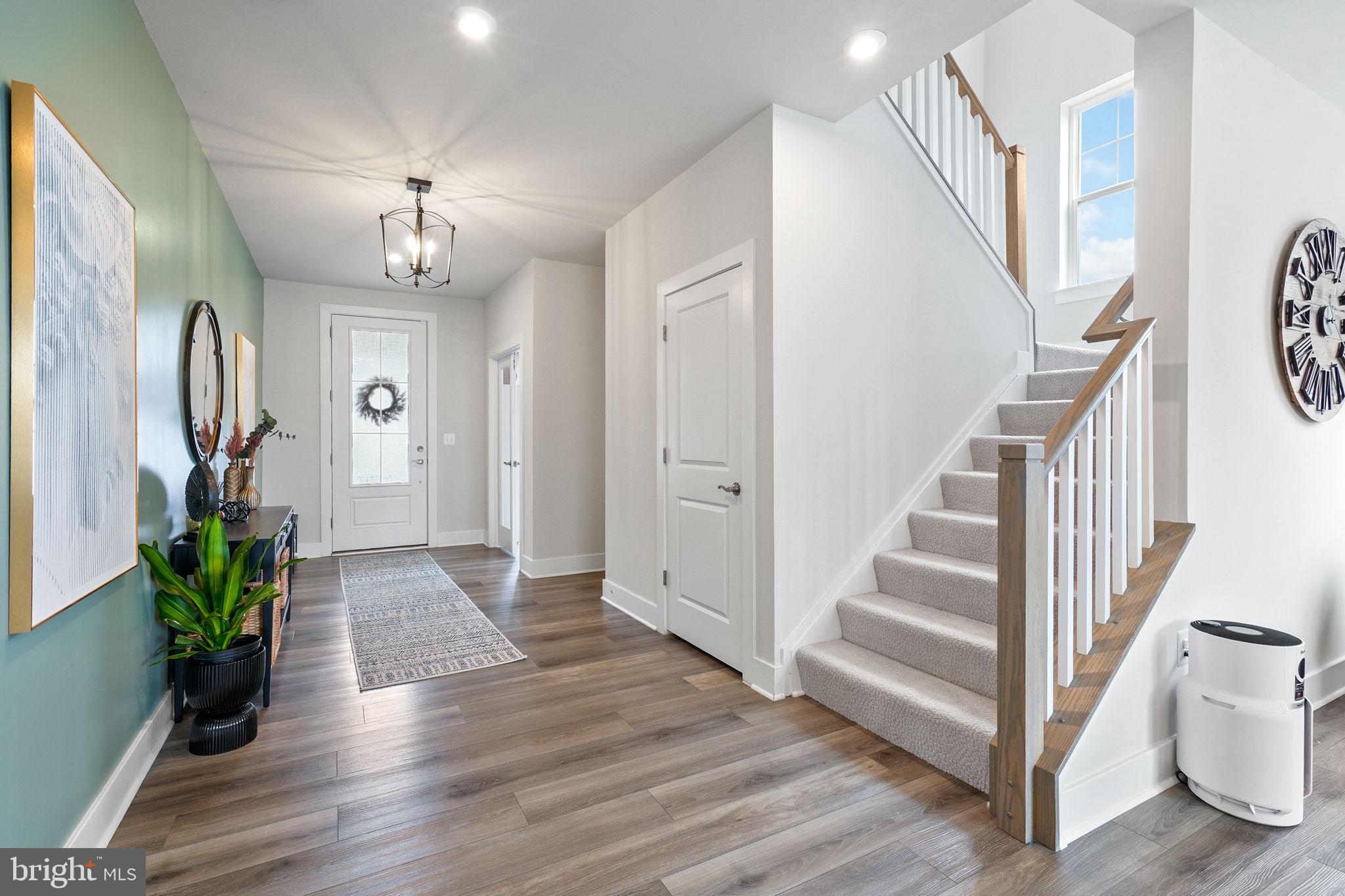 POTOMAC SHORES - Residential