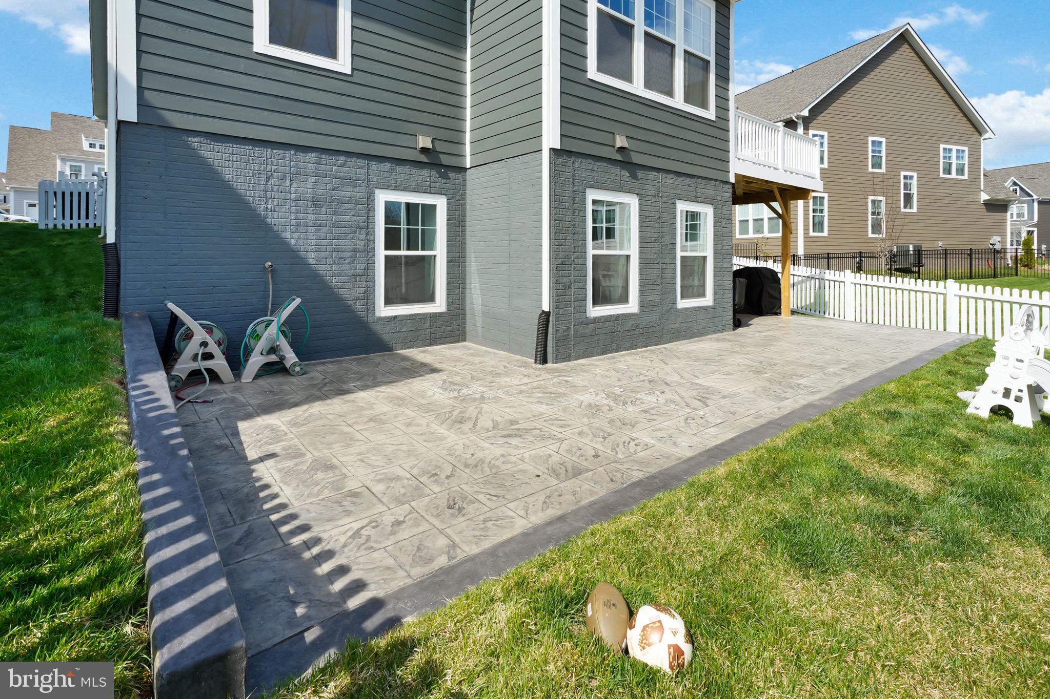 POTOMAC SHORES - Residential