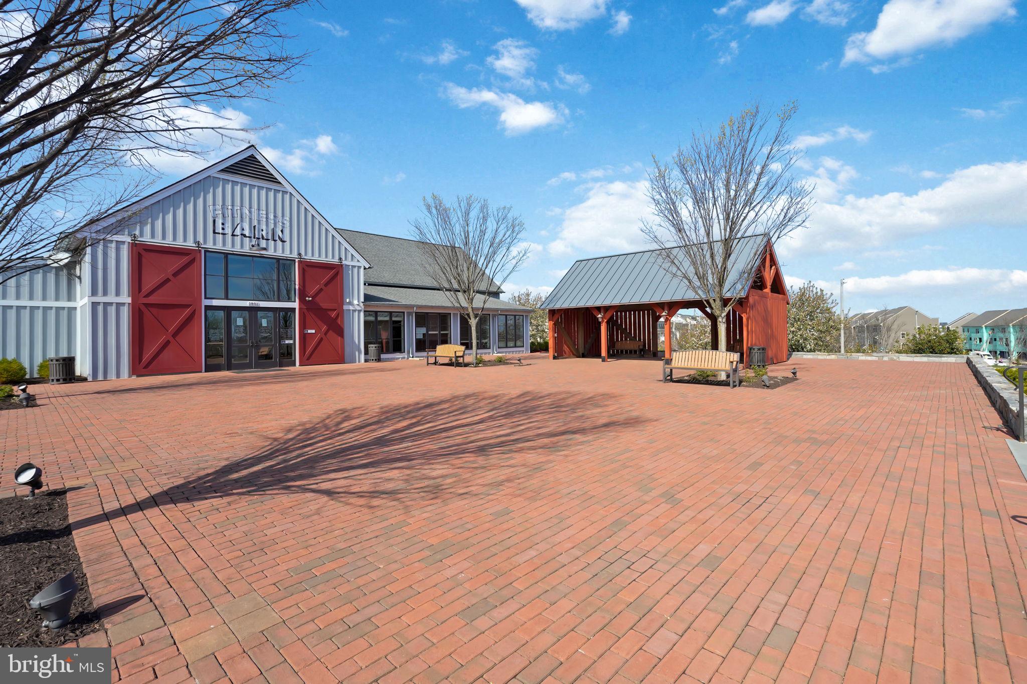 POTOMAC SHORES - Residential