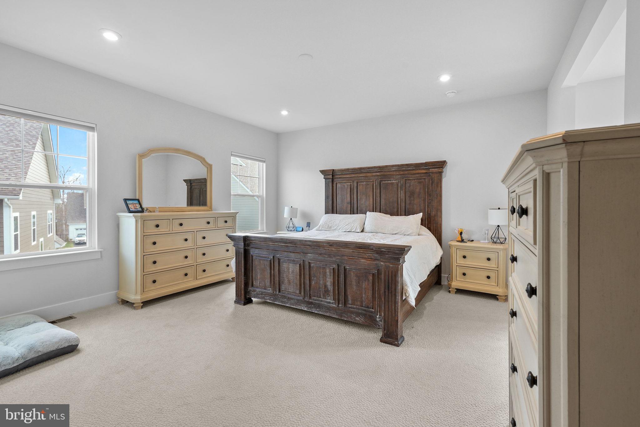 POTOMAC SHORES - Residential