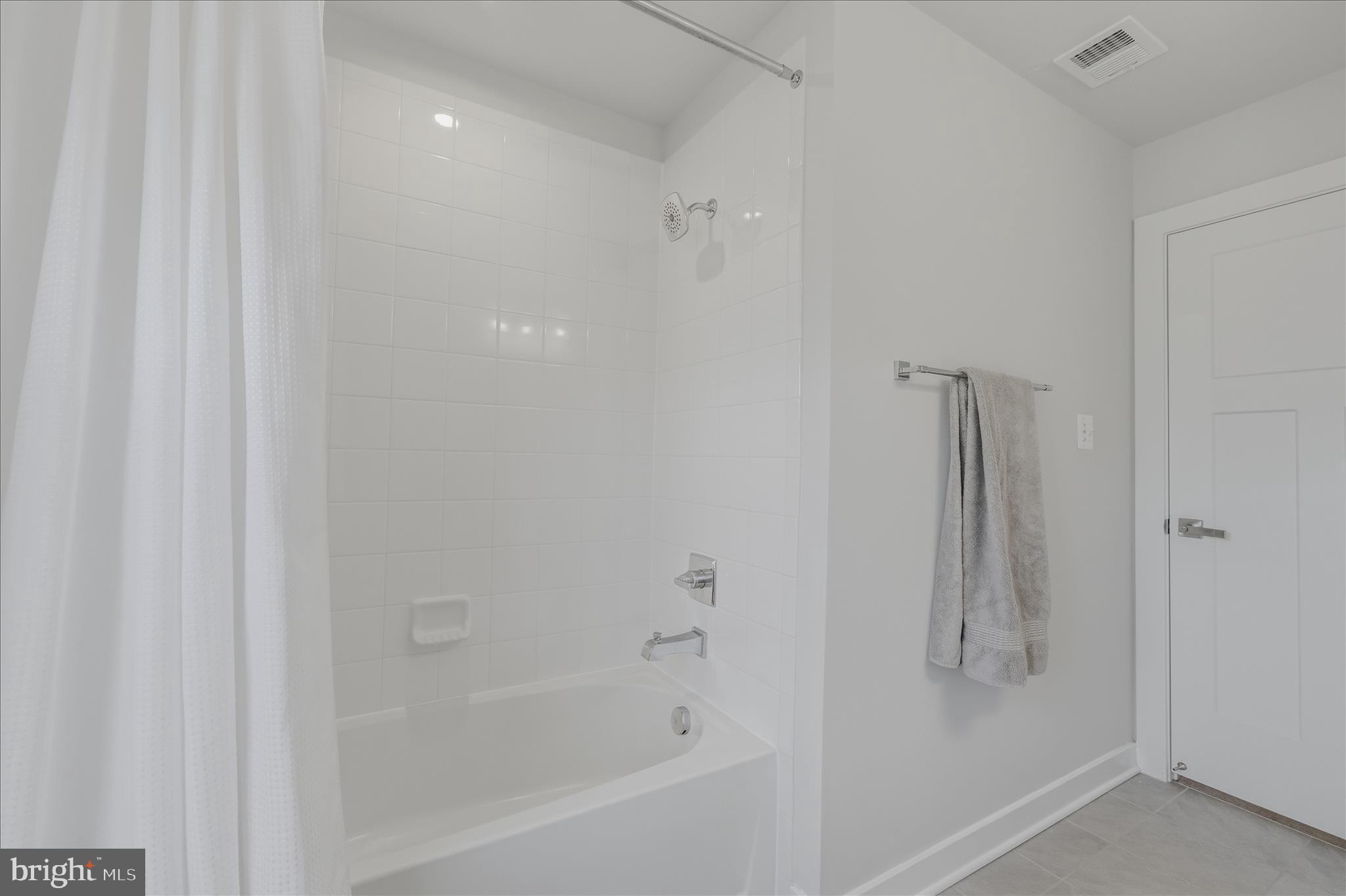 BRENTWOOD SPRINGS - Residential