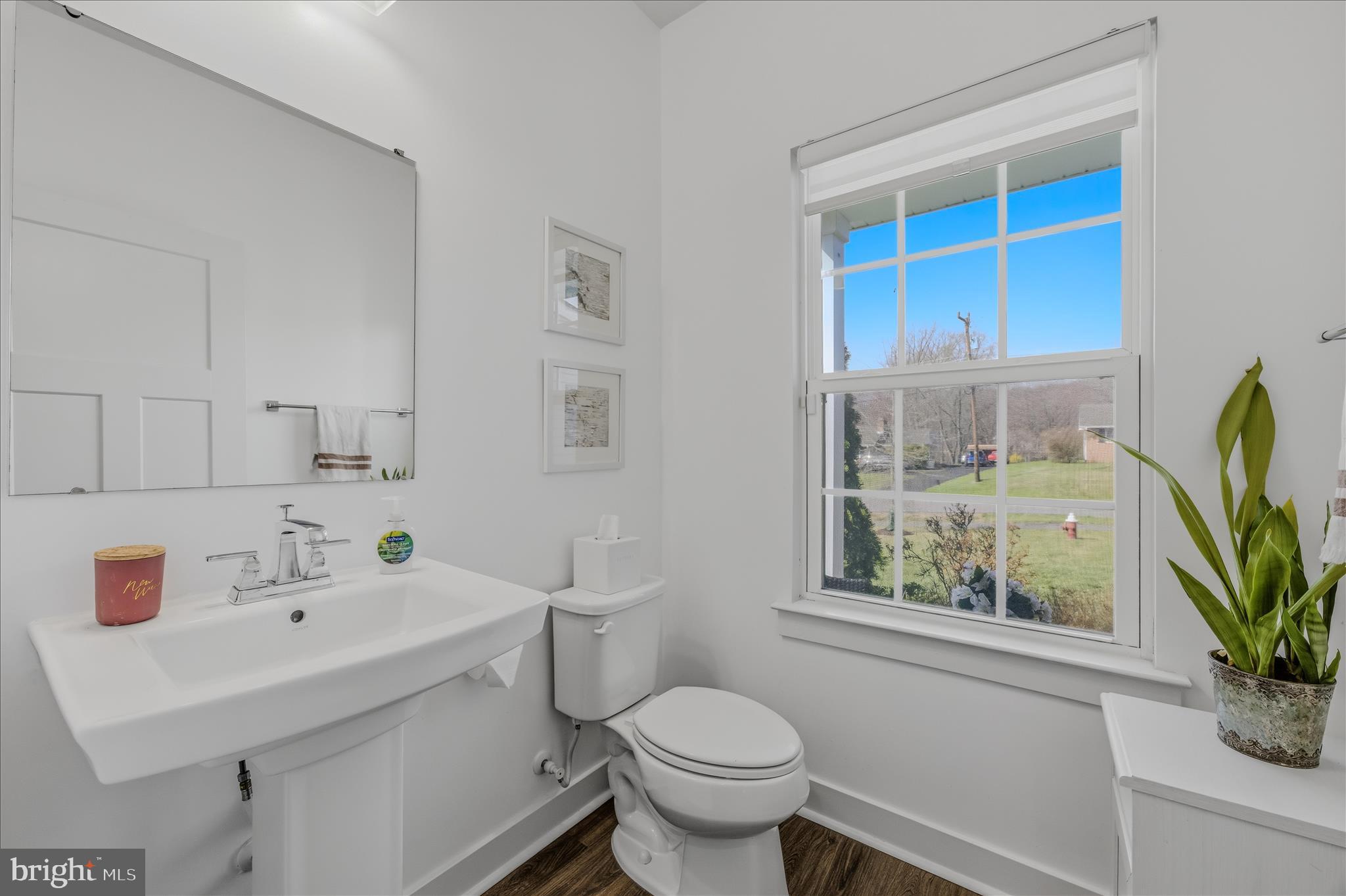 BRENTWOOD SPRINGS - Residential